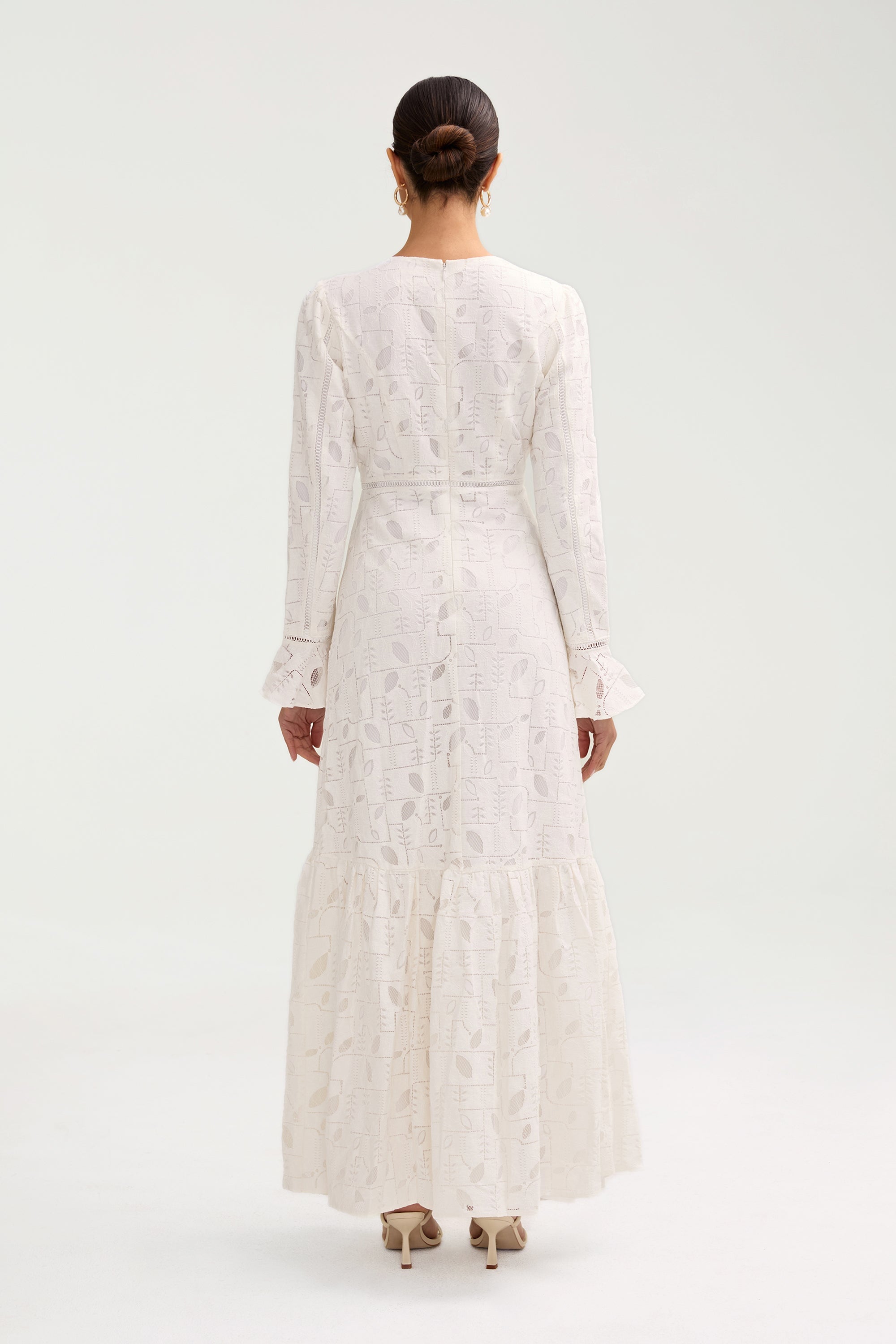 Rayaa White Lace Maxi Dress Clothing Veiled 