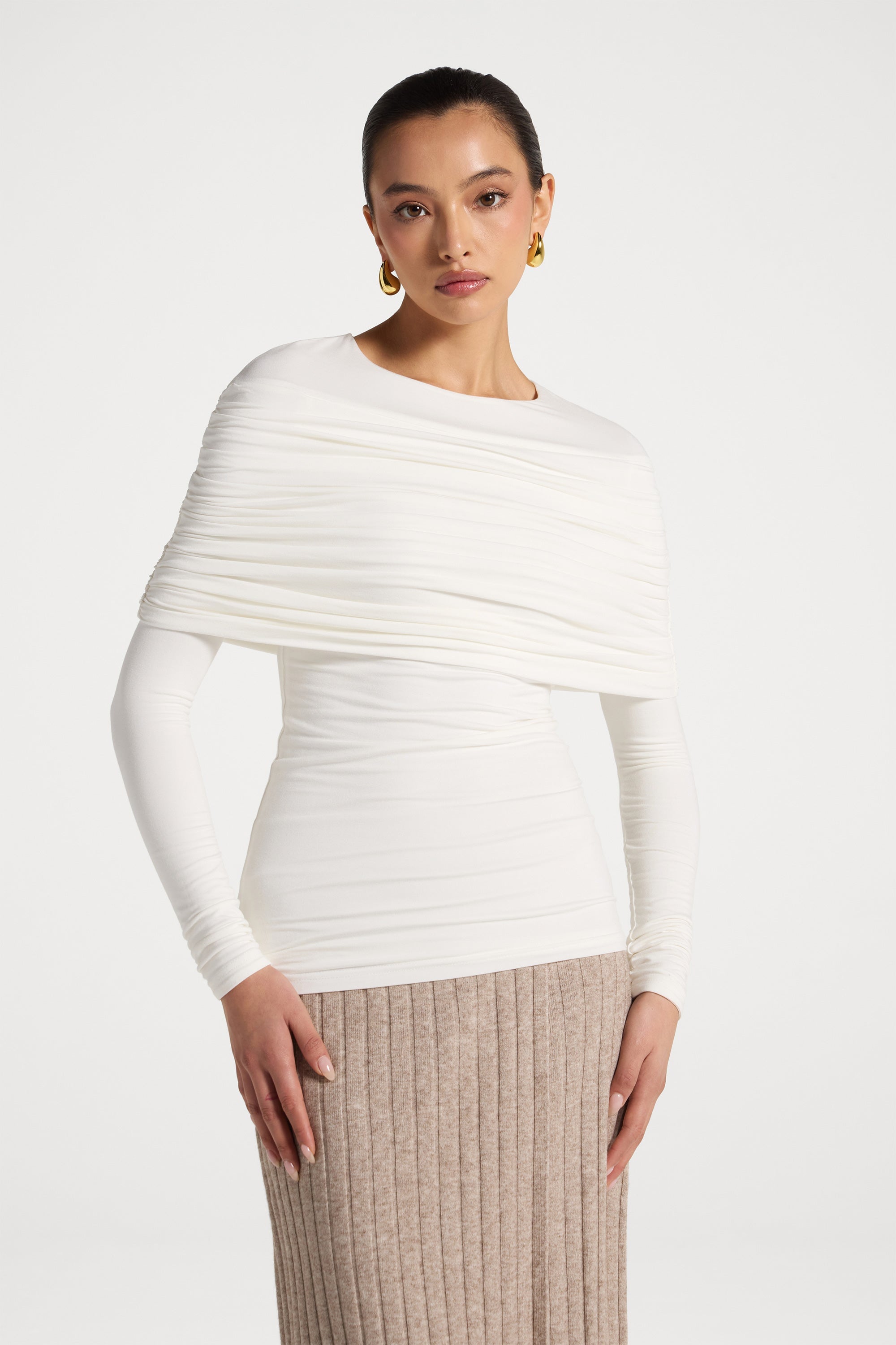 Rouched Shoulder Top - White Abayas Veiled 