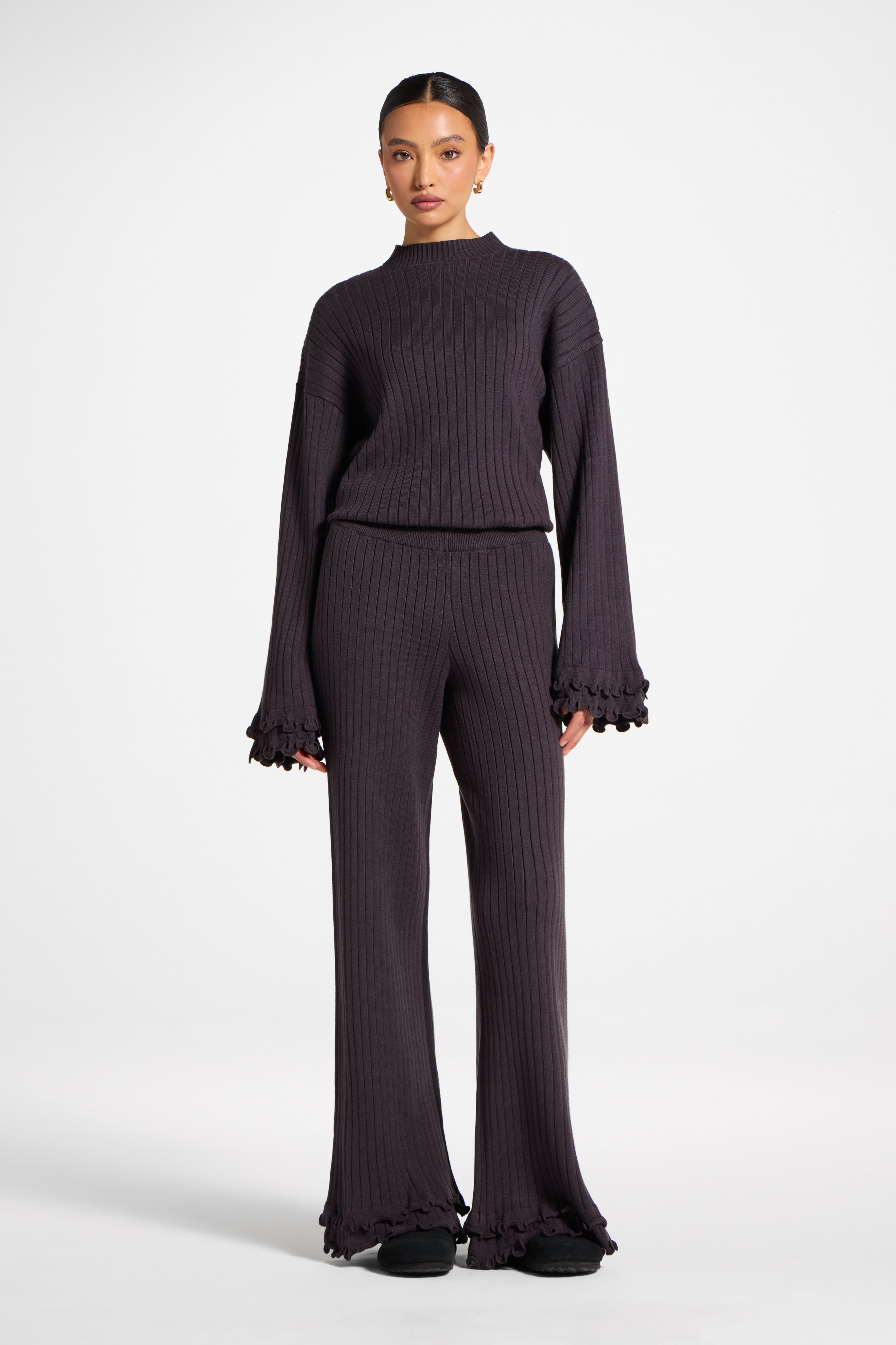 Ruffle Hem Knit Pants - Peppercorn Abayas Veiled 