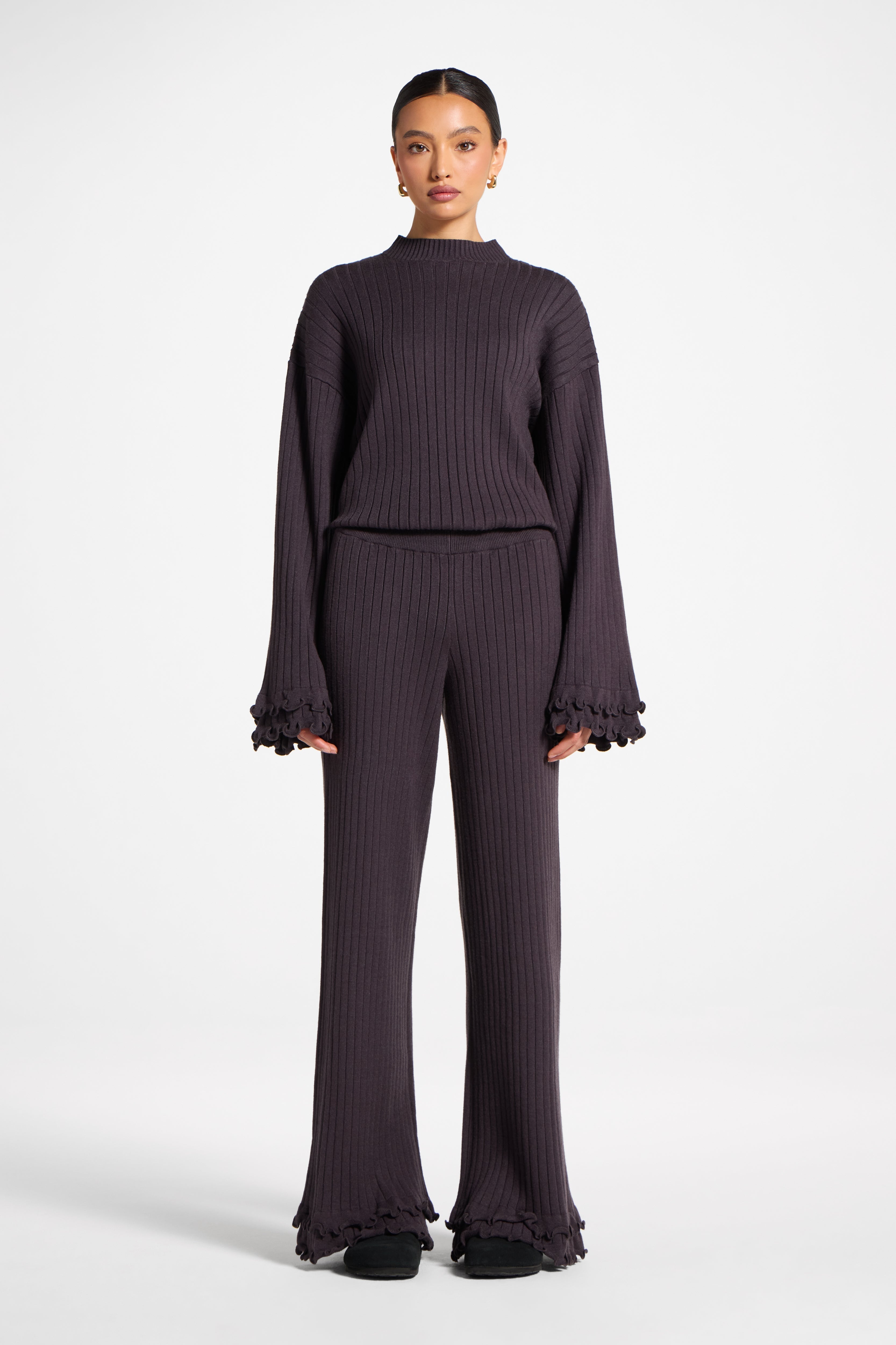 Ruffle Hem Knit Pants - Peppercorn Abayas Veiled 