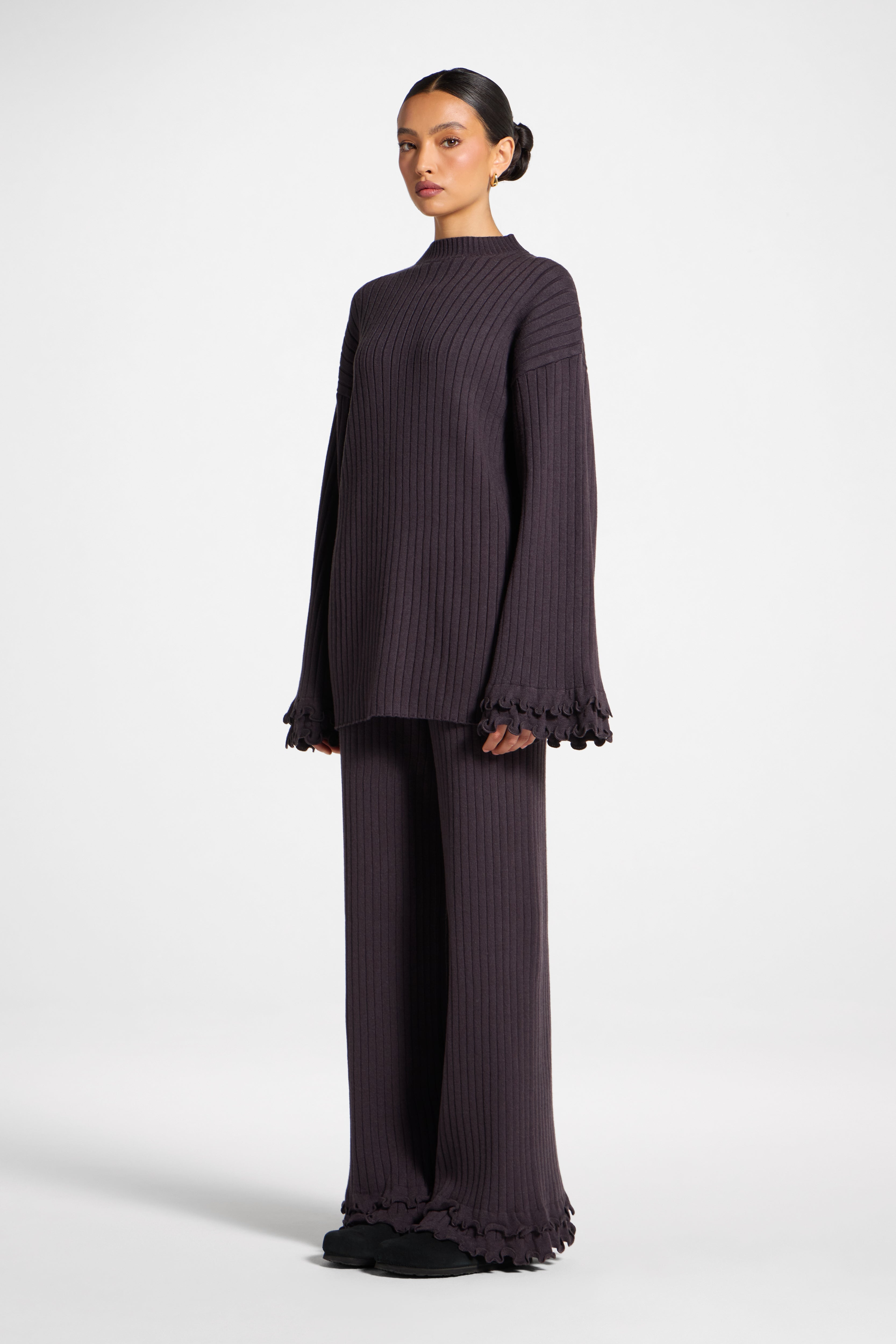Ruffle Sleeve Knit Top - Peppercorn Abayas Veiled 