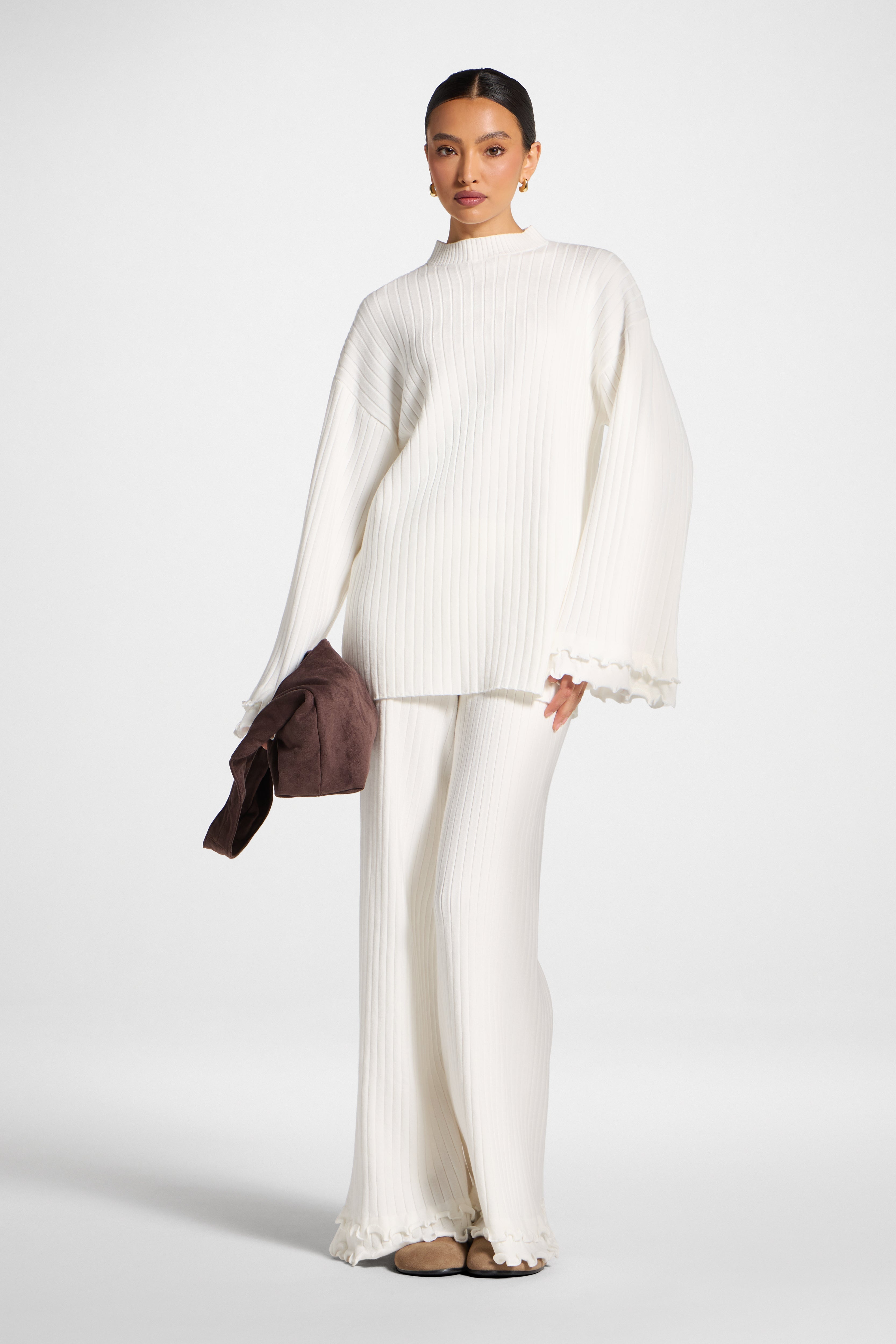 Ruffle Sleeve Knit Top - White Abayas Veiled 