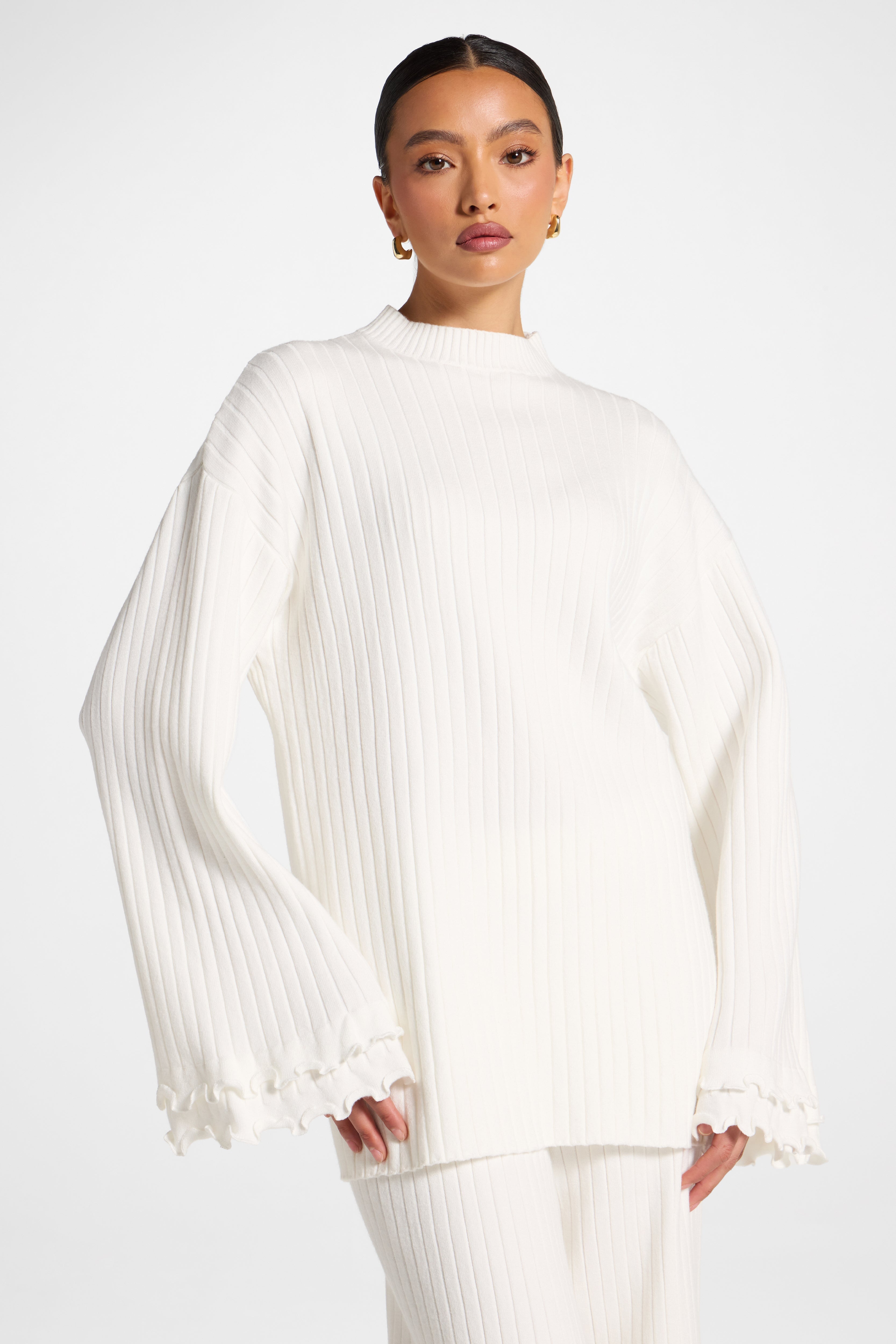 Ruffle Sleeve Knit Top - White Abayas Veiled 