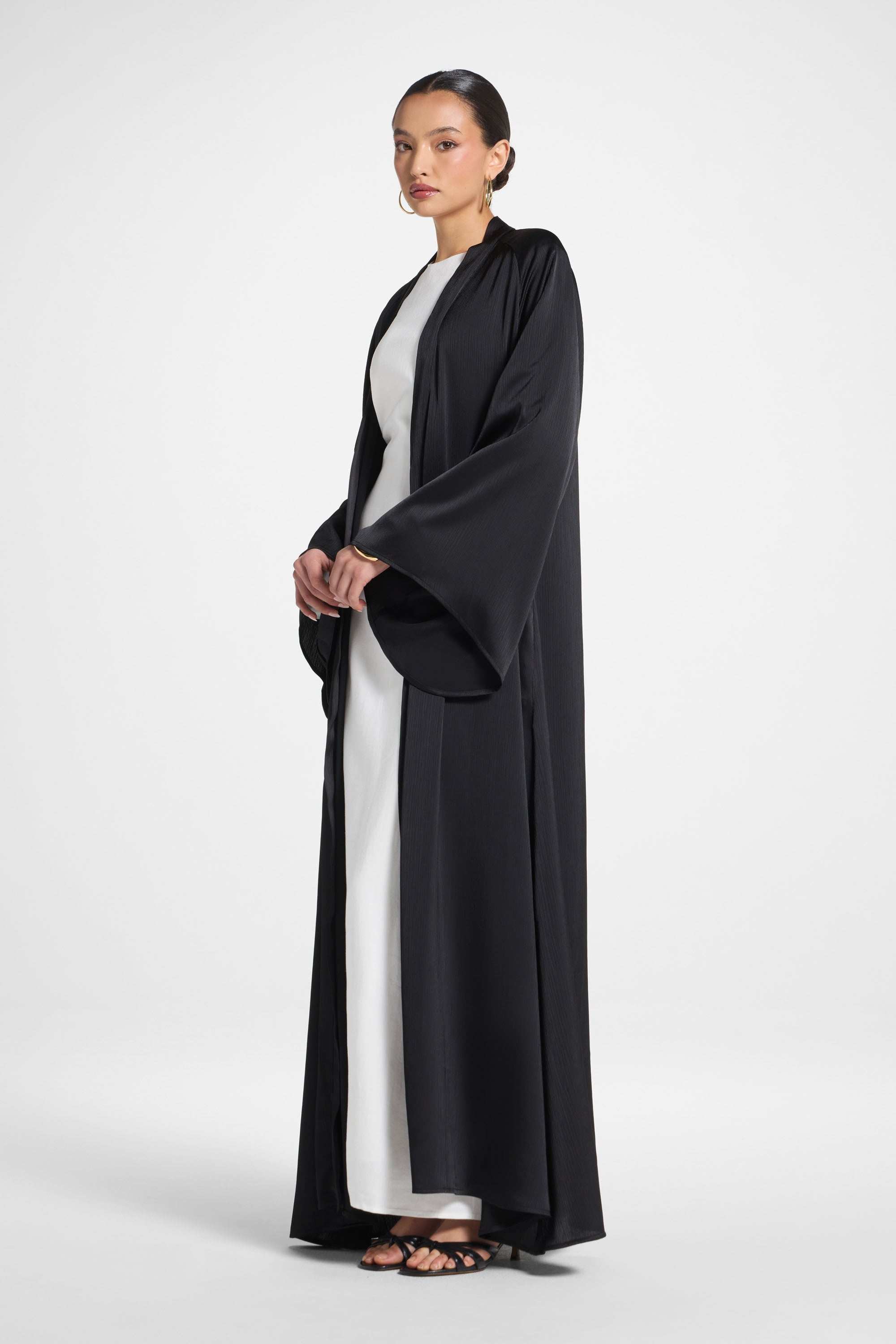 Sabeen Open Abaya - Black