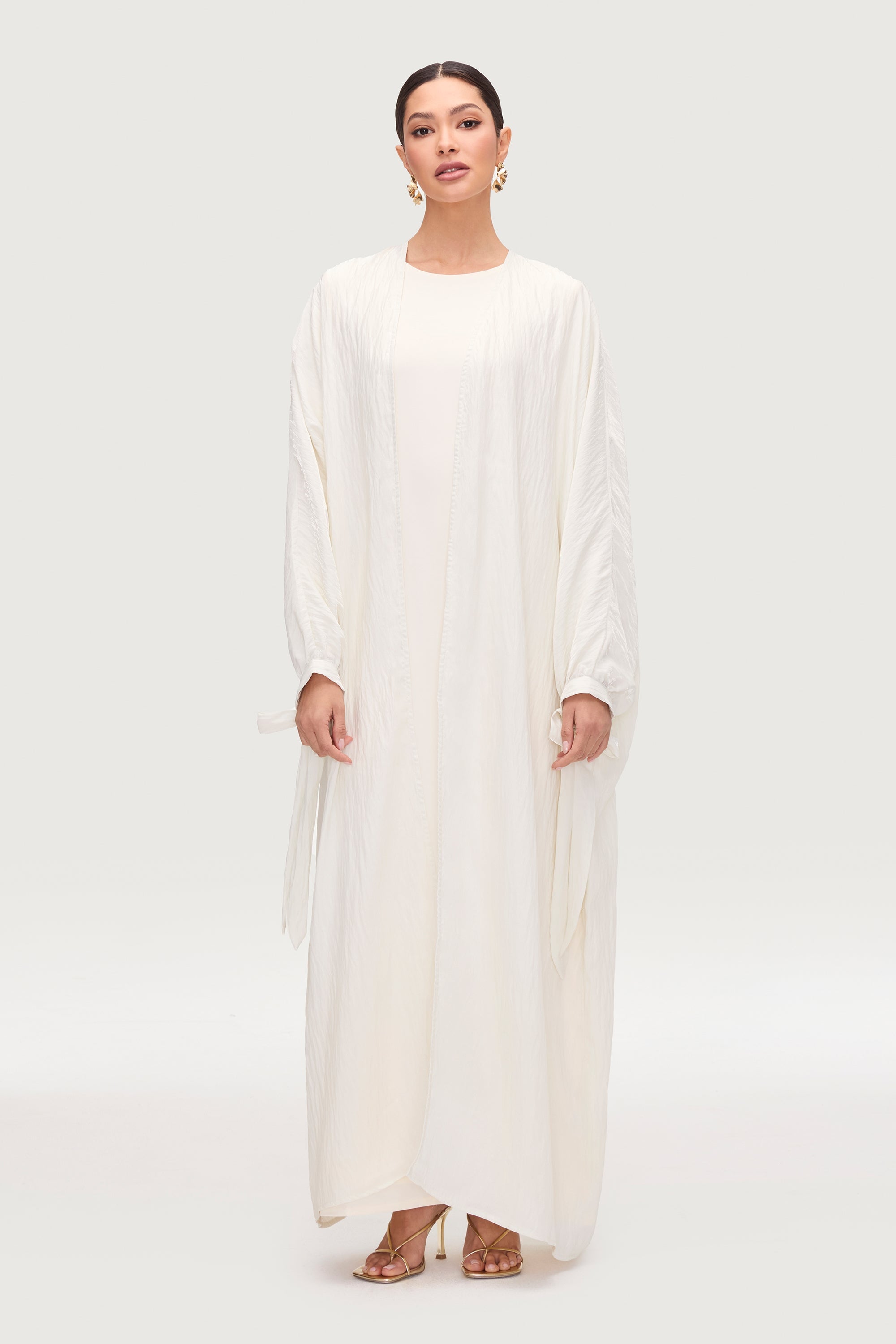 Safiyah Open Abaya - Moonbeam Abayas Veiled 