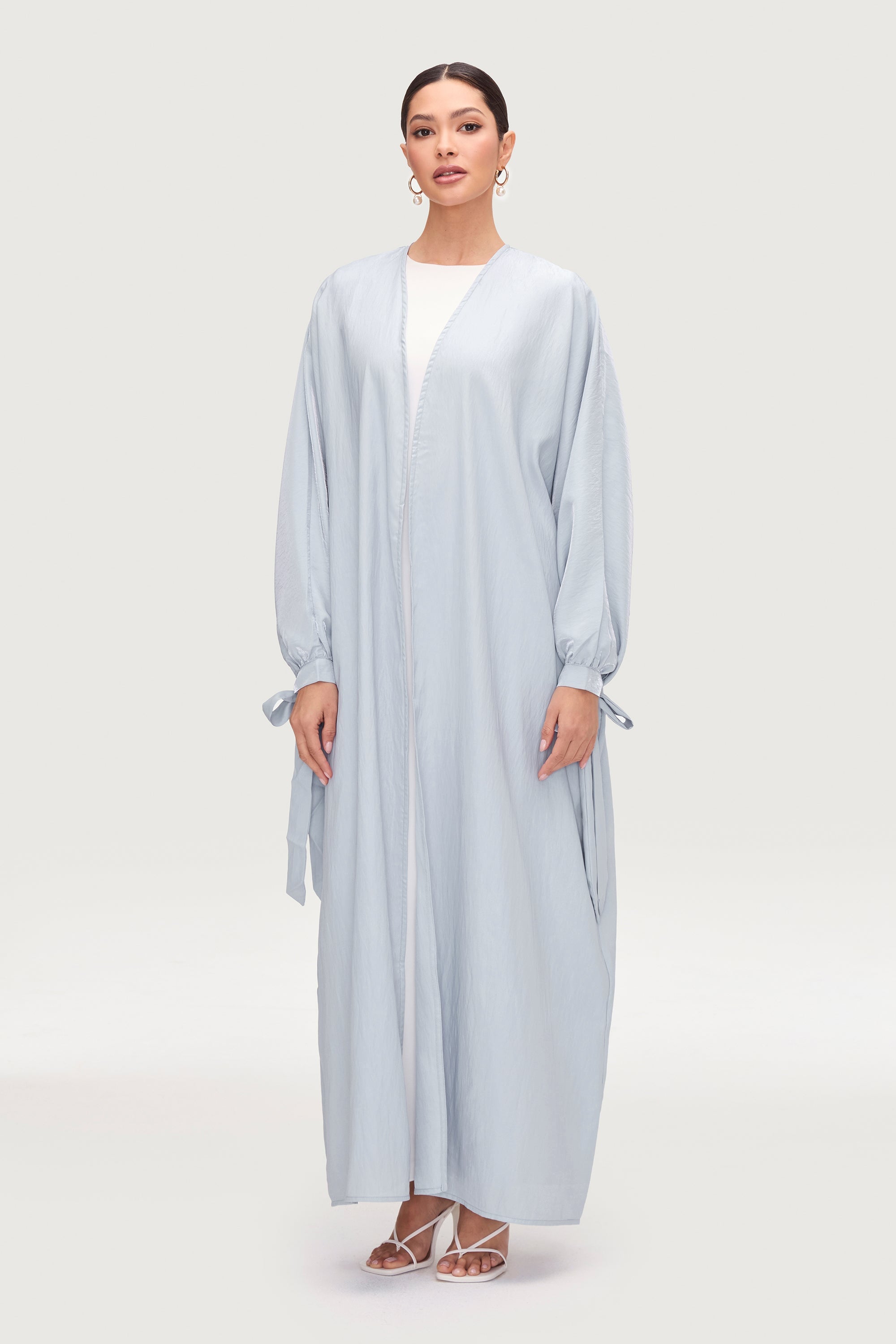 Safiyah Open Abaya - Sama'a Abayas Veiled 