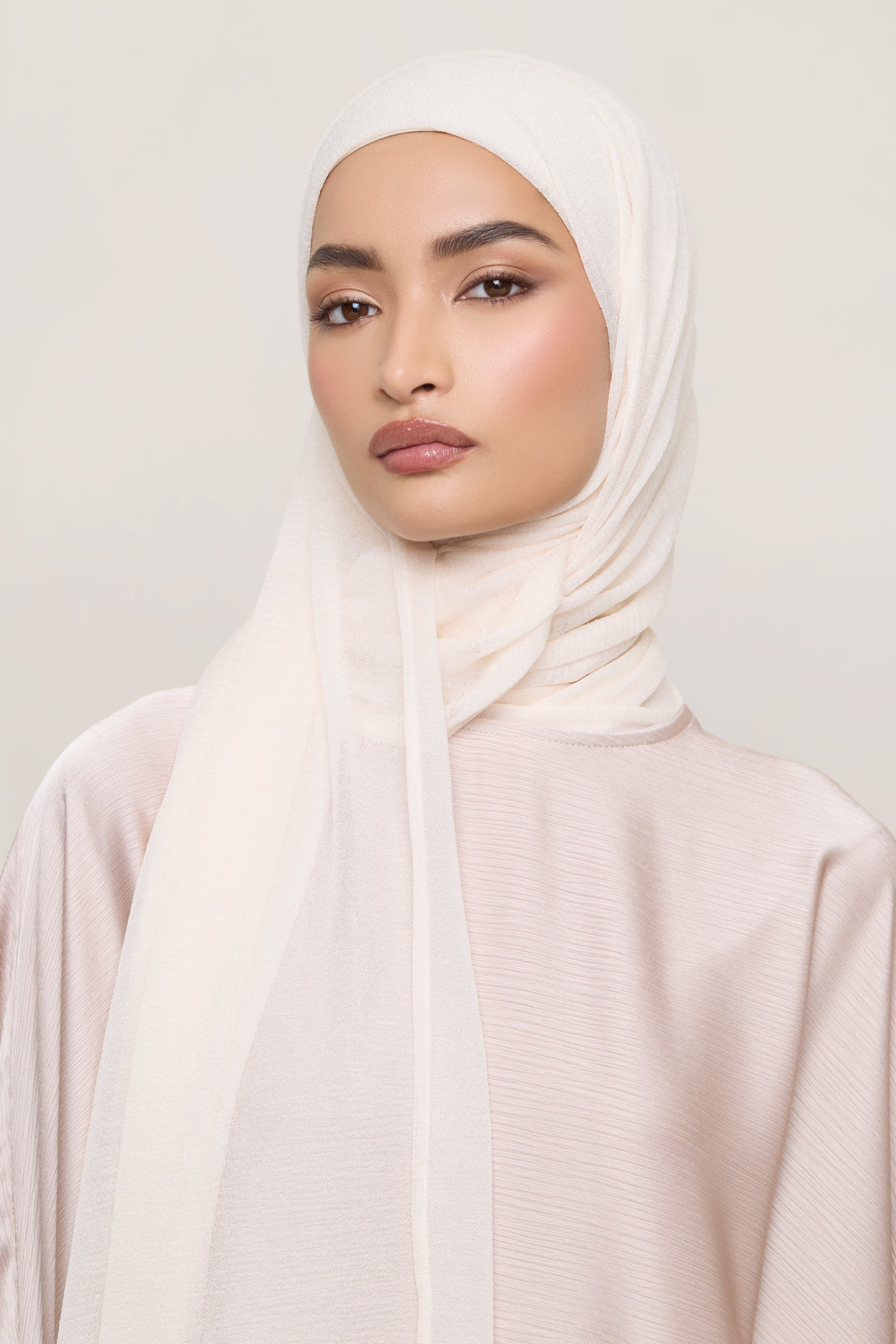 Shimmer Stretch Hijab - Vanilla Hijabs Veiled 