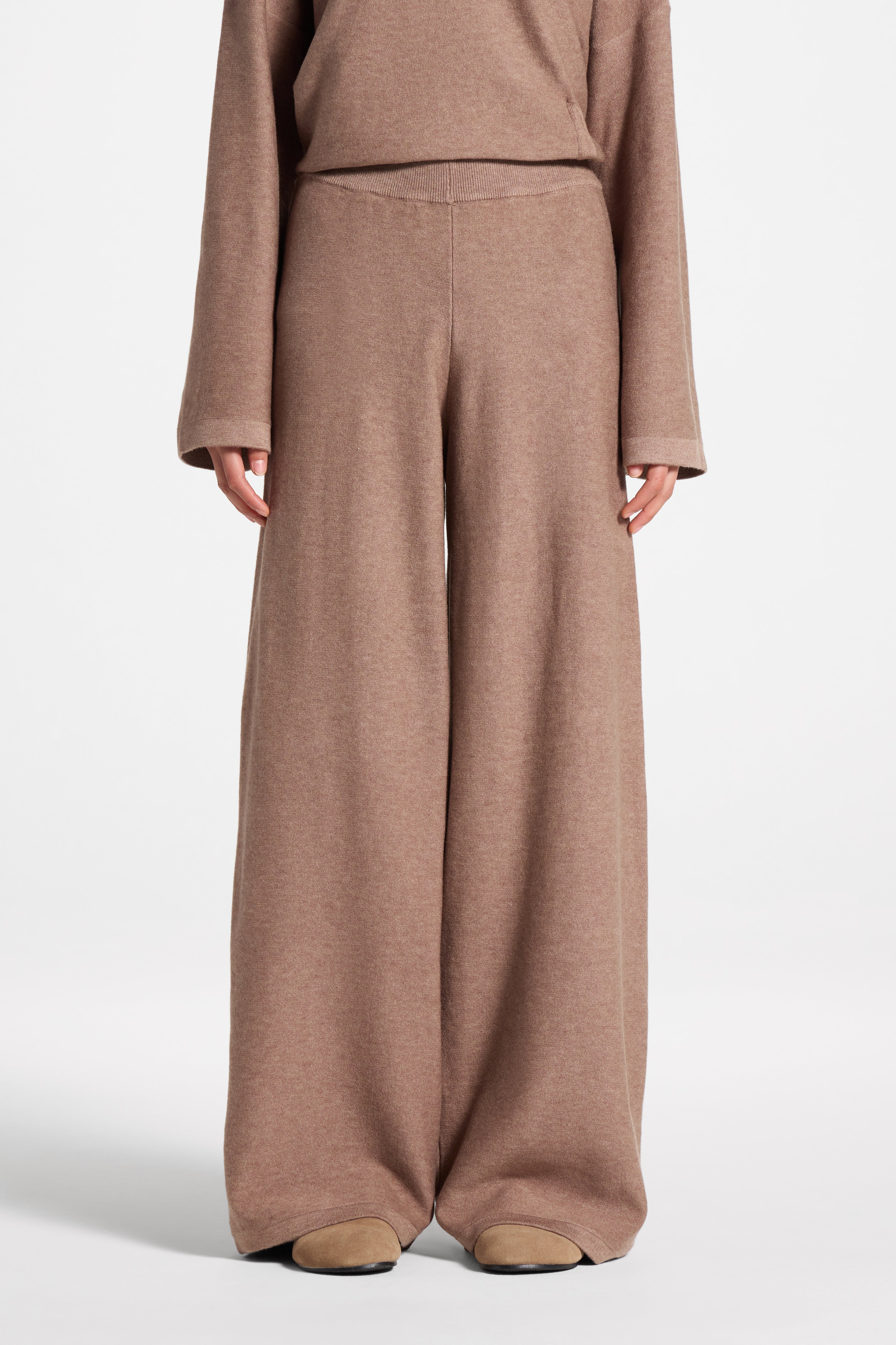 Side Rouched Knit Top & Pants Set - Brown Abayas Veiled 