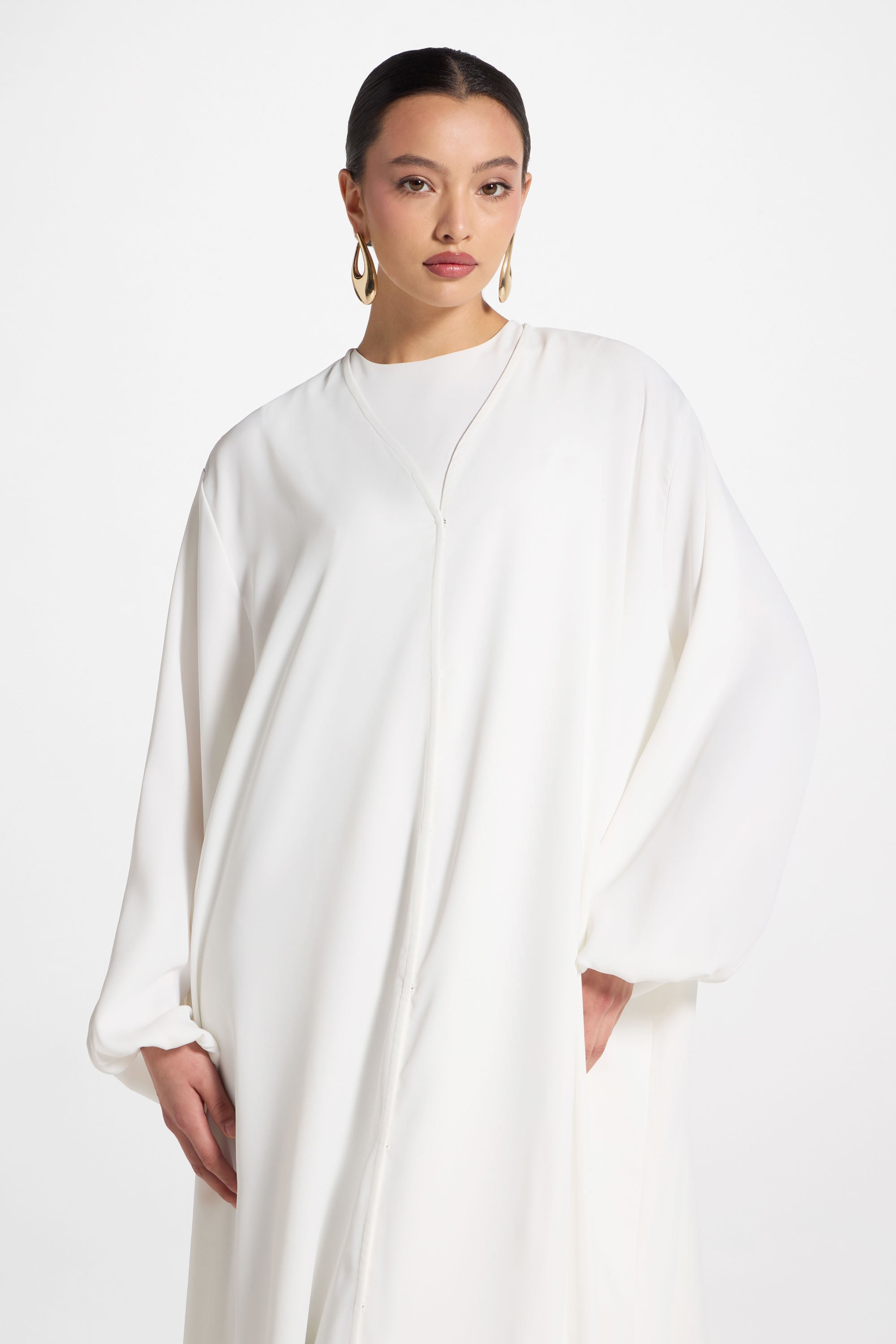 Signature Balloon Sleeve Open Abaya - White Abayas Veiled 