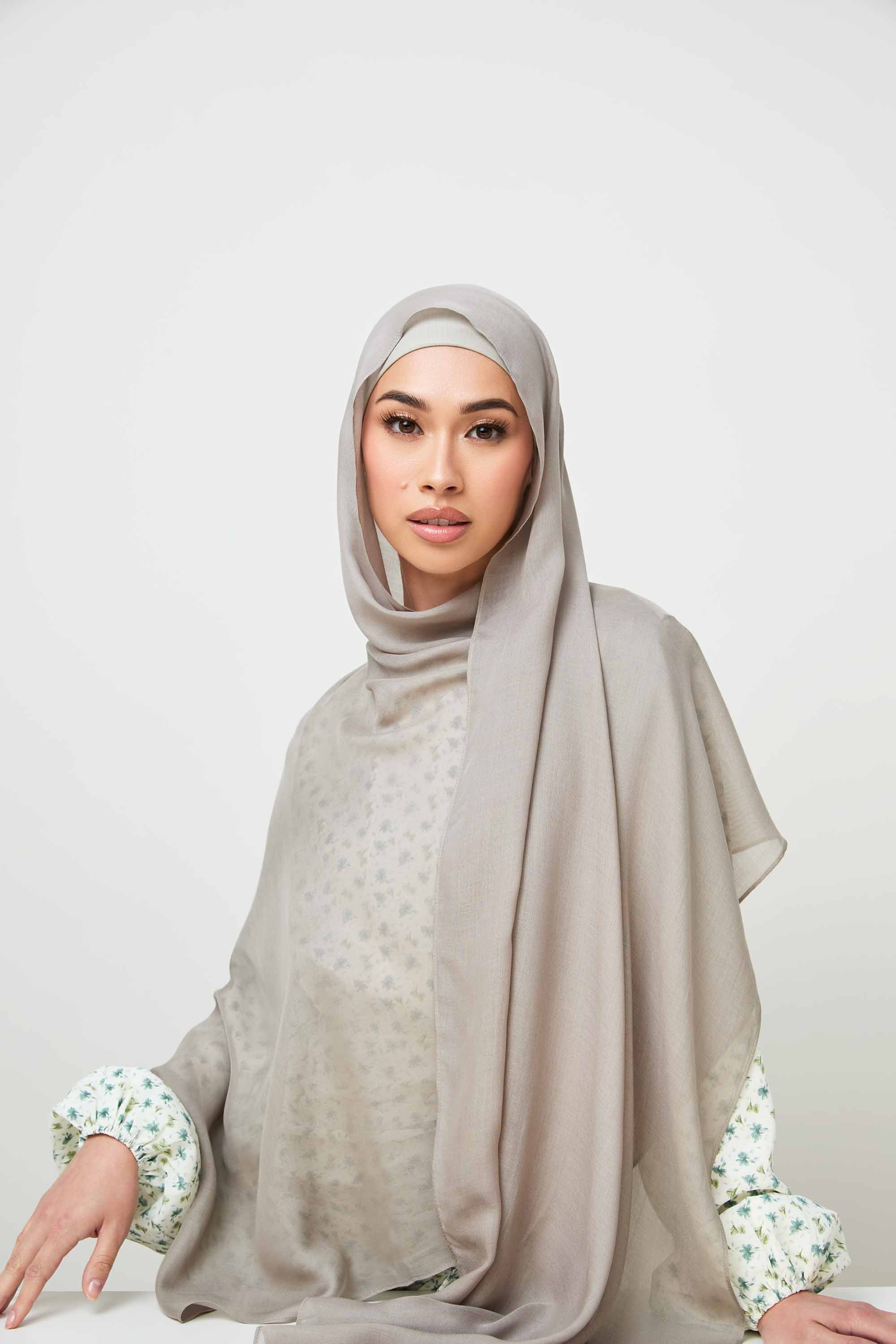 Signature Modal Hijab - Dried Sage Veiled 