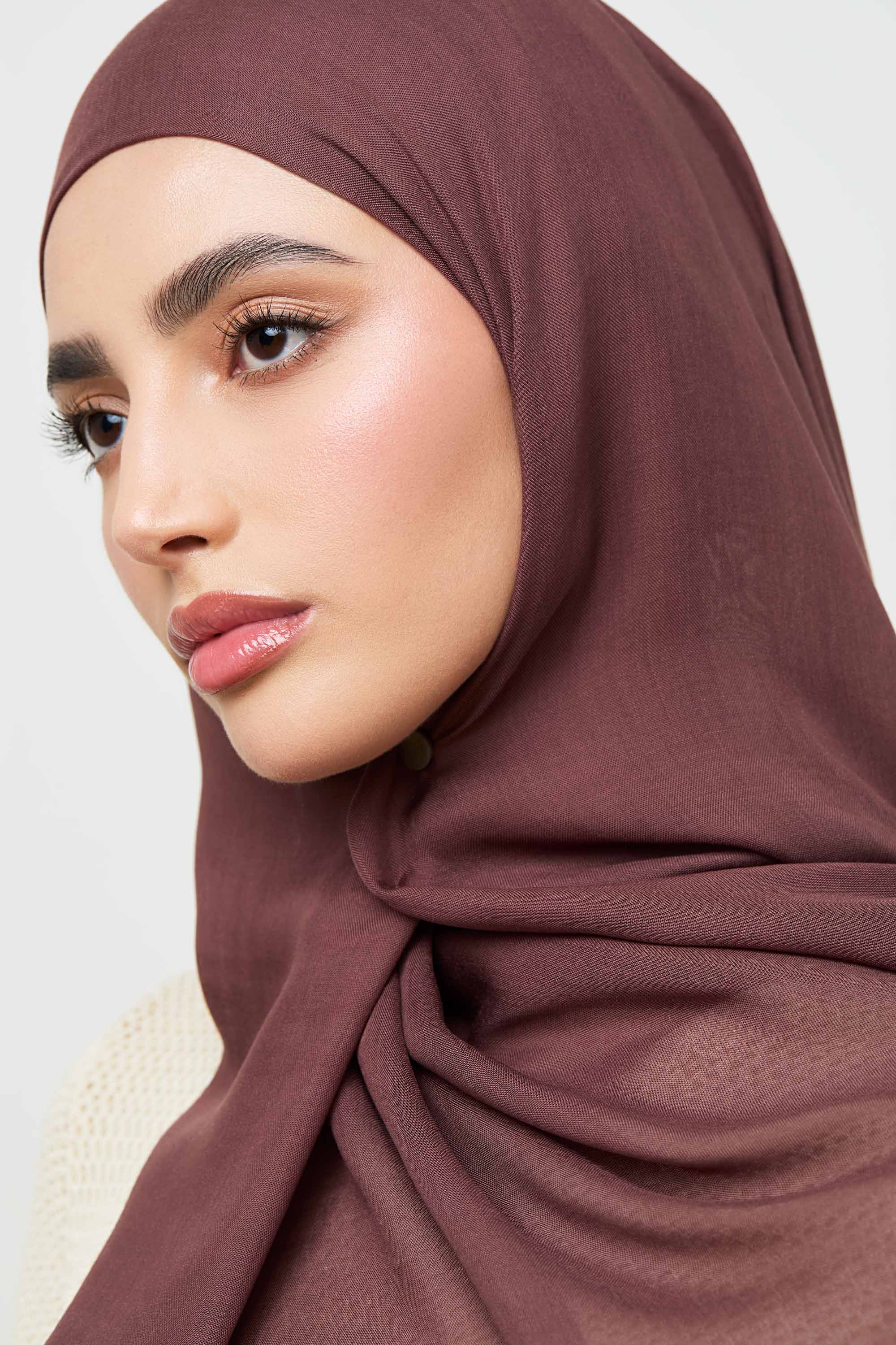 Signature Modal Hijab - Mahogany Veiled 
