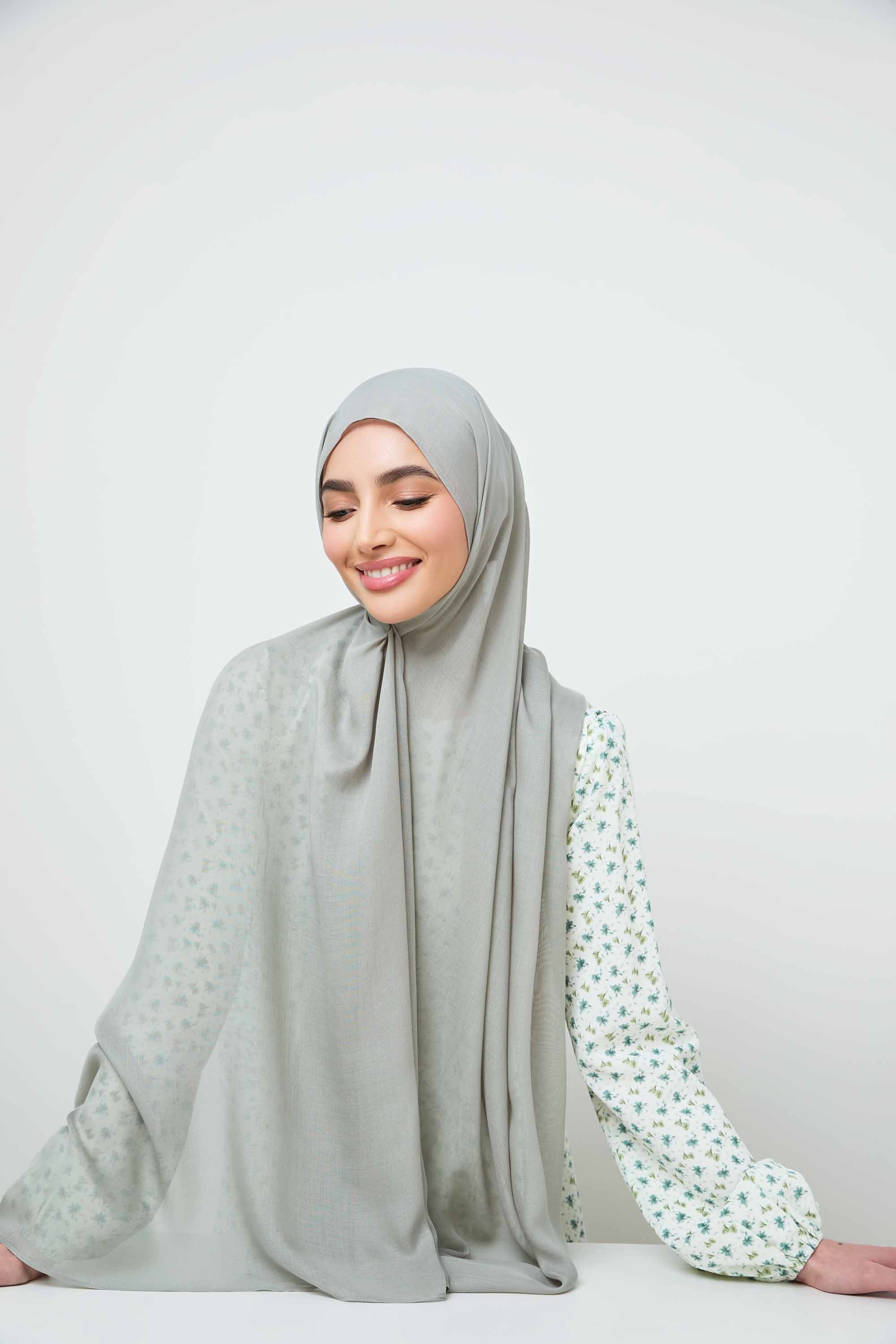 Signature Modal Hijab - Shadow Veiled 