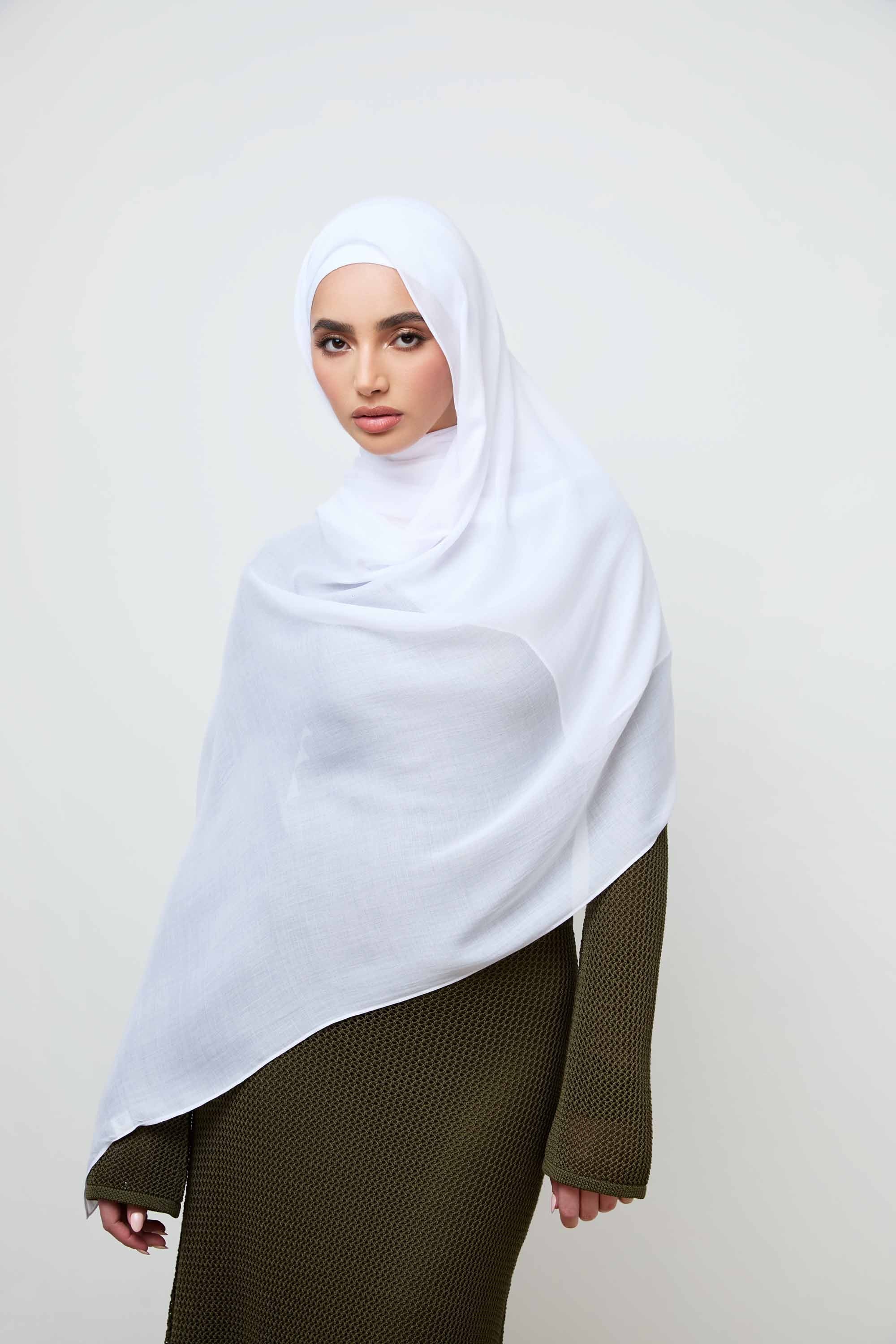 Signature Modal Hijab - White Veiled 