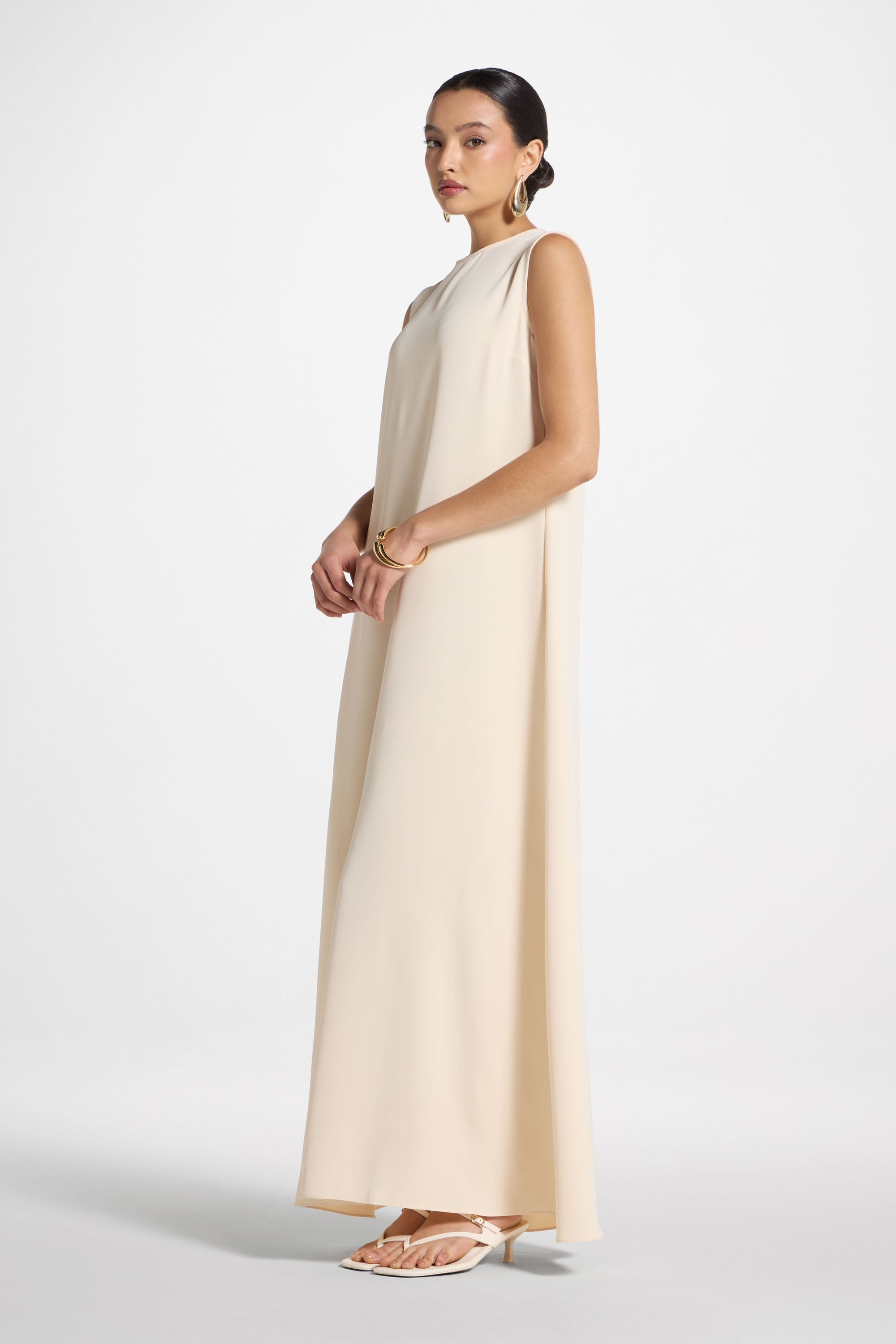 Signature Sleeveless Inner Maxi Dress - Custard Abayas Veiled 
