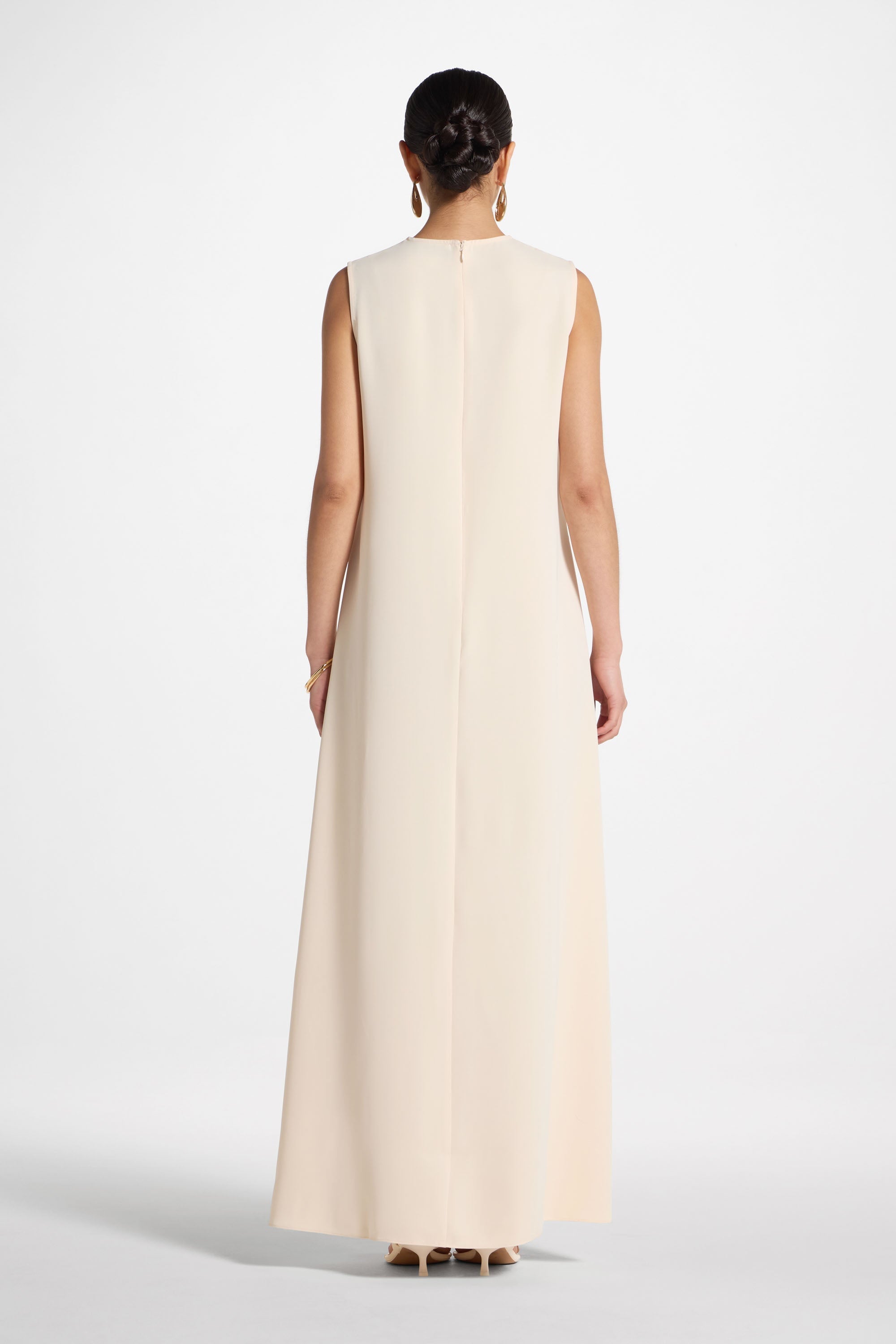 Signature Sleeveless Inner Maxi Dress - Custard Abayas Veiled 