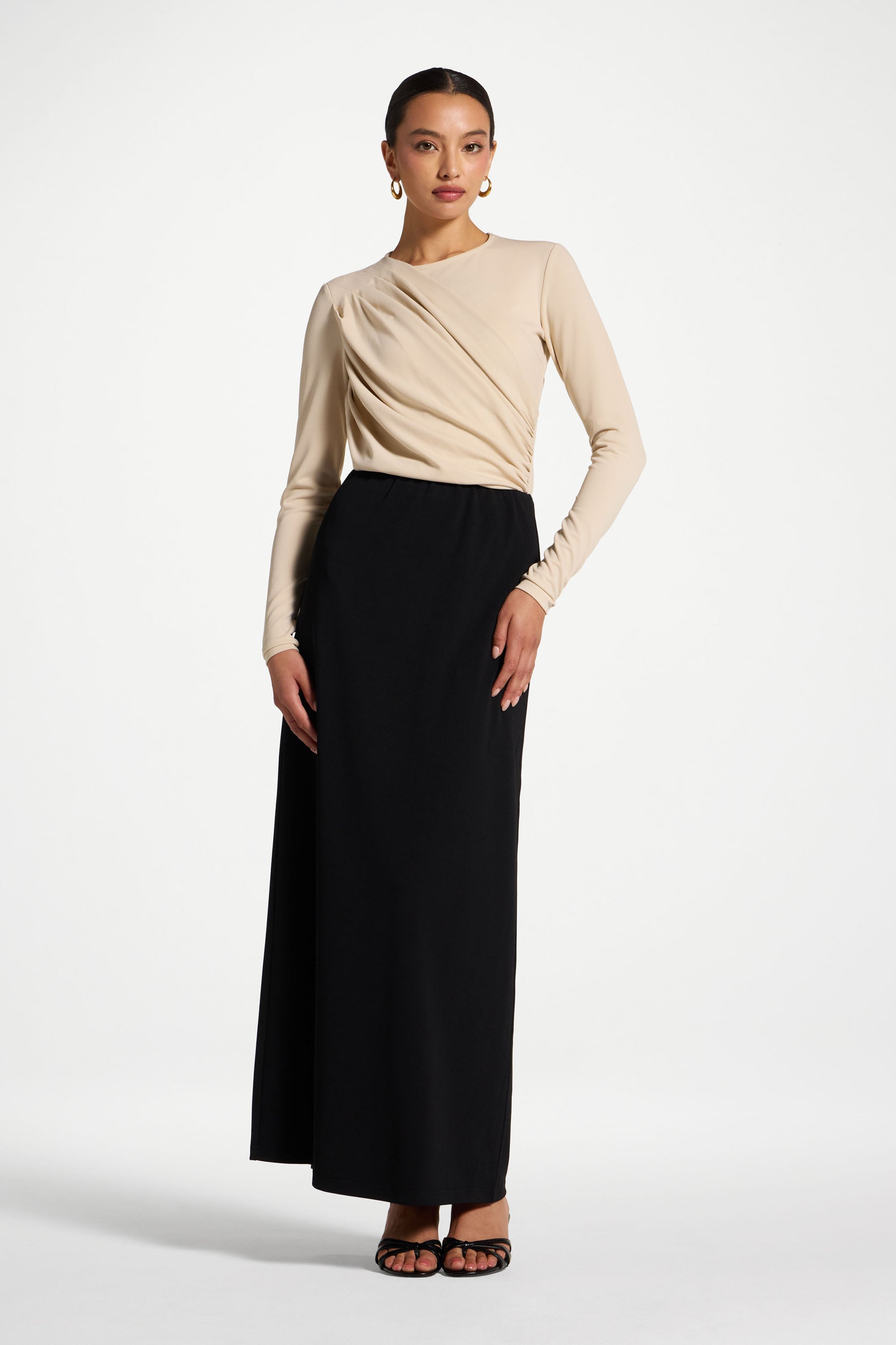 Signature Stretch Skirt - Black Skirt Veiled 