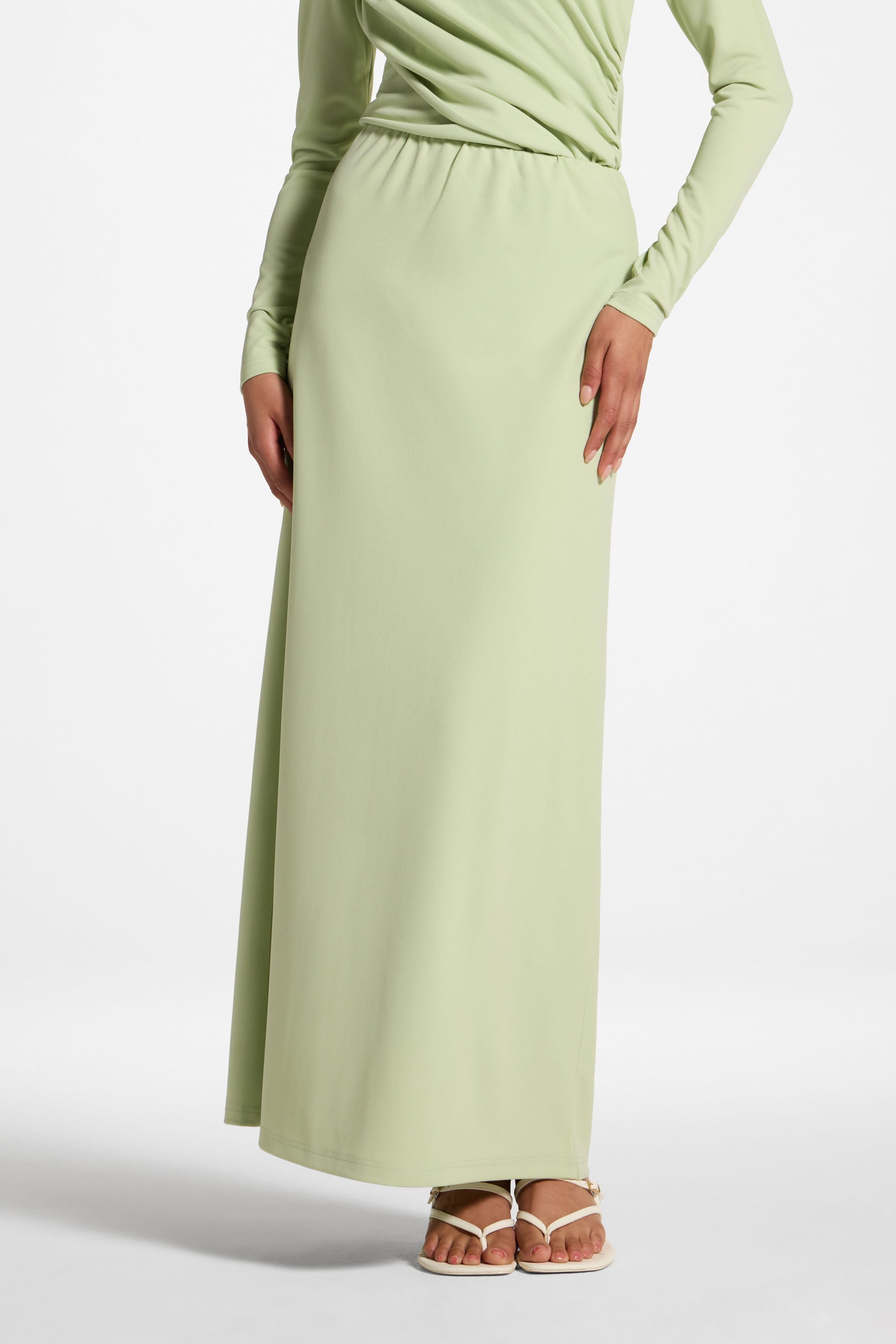 Signature Stretch Skirt - Spring Green Skirt Veiled 