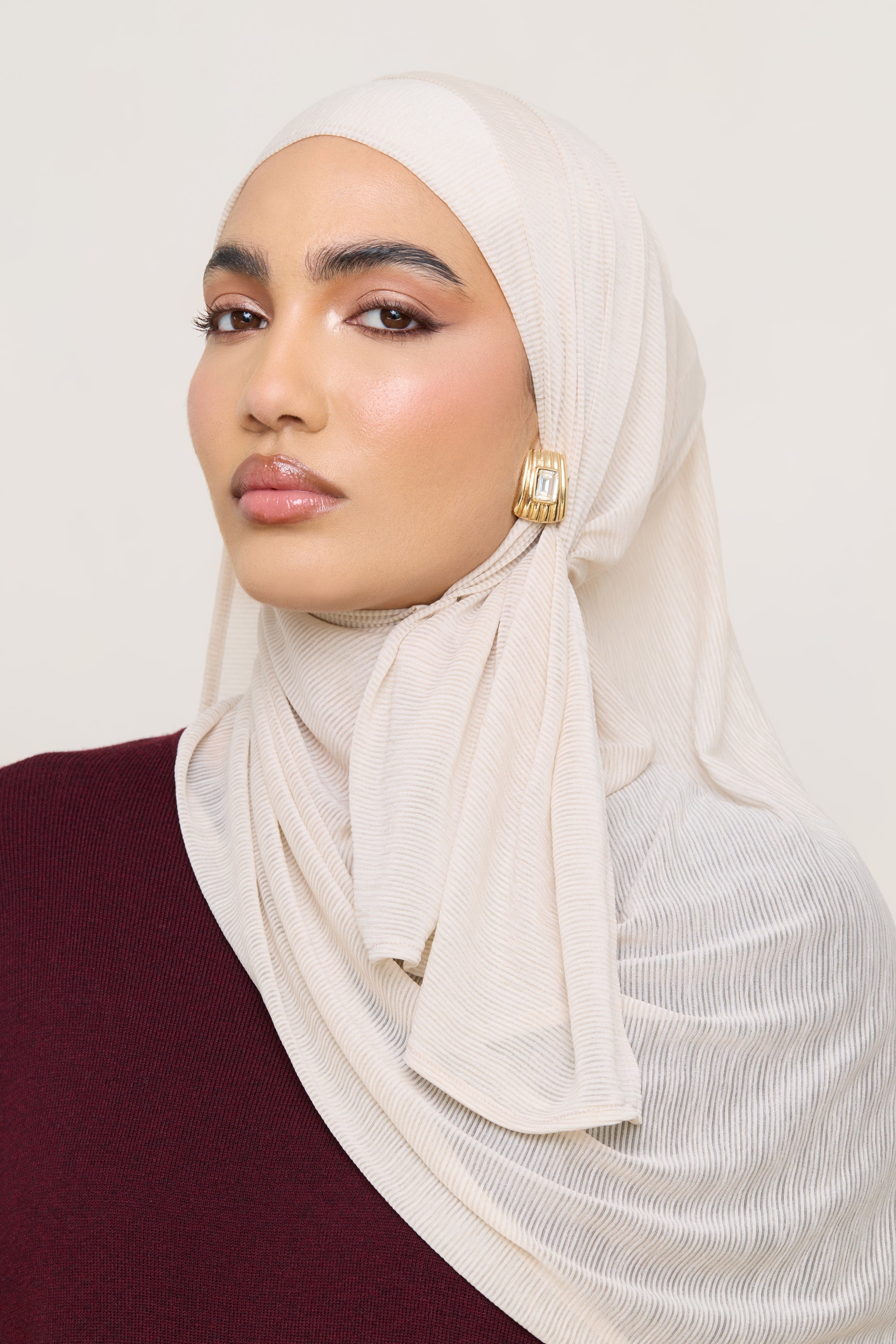 Stretch Stripe Hijab - Beige Hijabs Veiled 