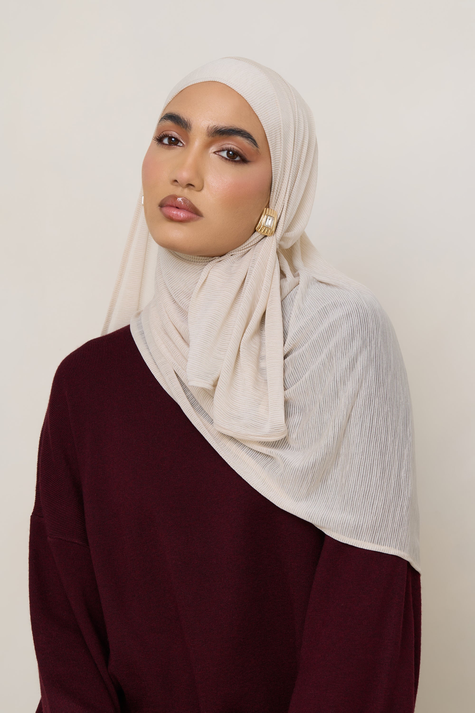 Stretch Stripe Hijab - Beige Hijabs Veiled 