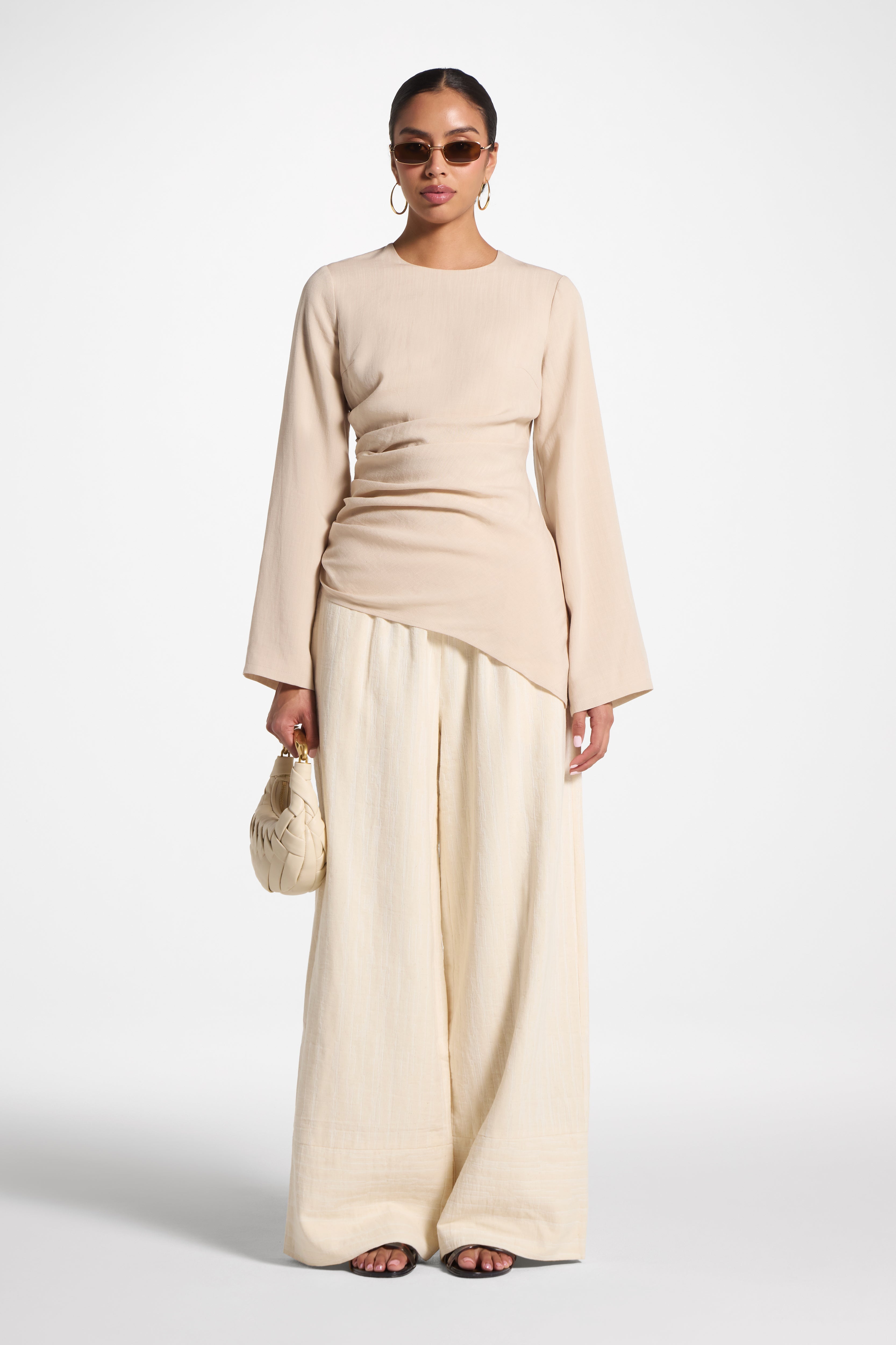Tencel Asymmetric Top - Light Sand Top Veiled 