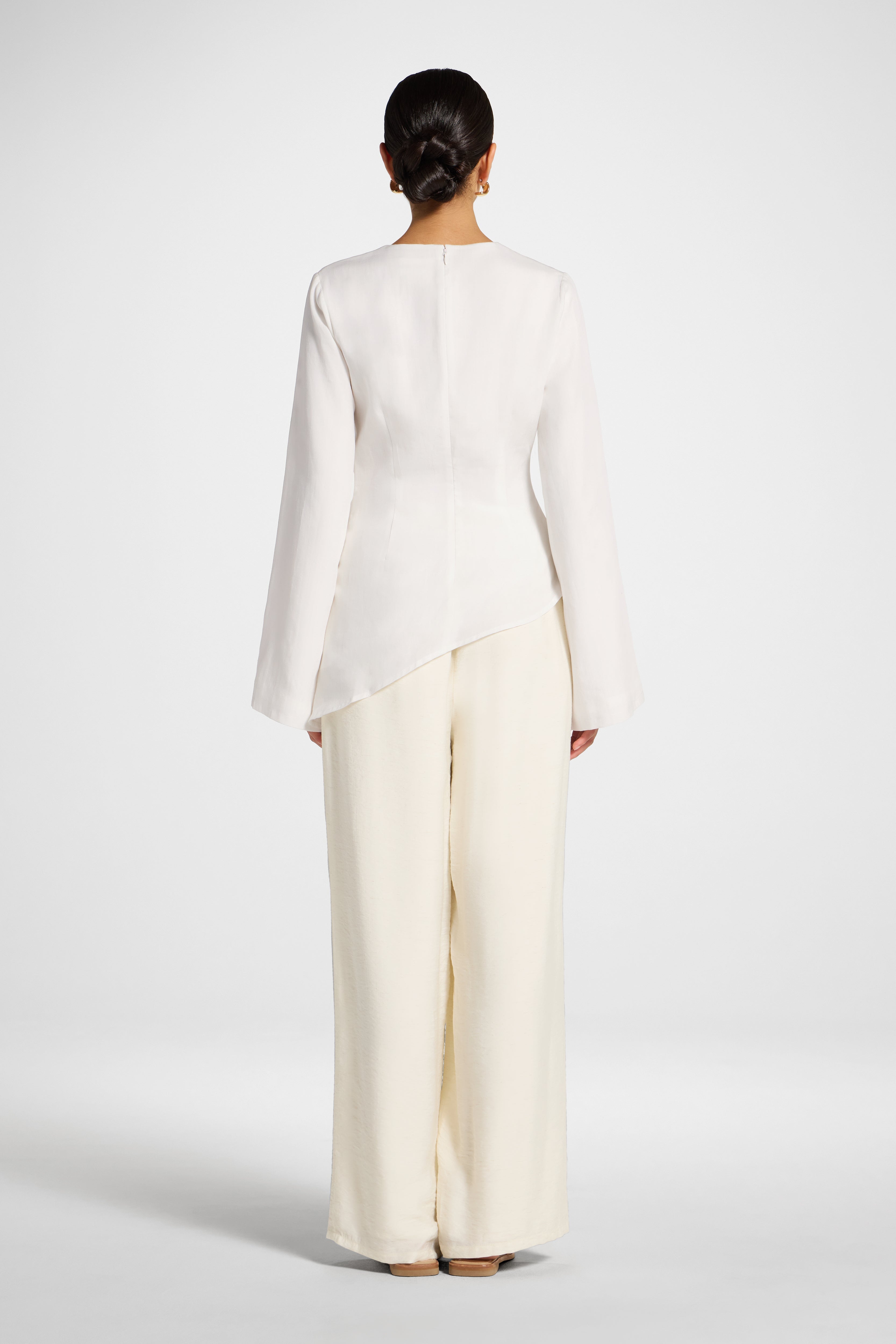 Tencel Asymmetric Top - White Abayas Veiled 