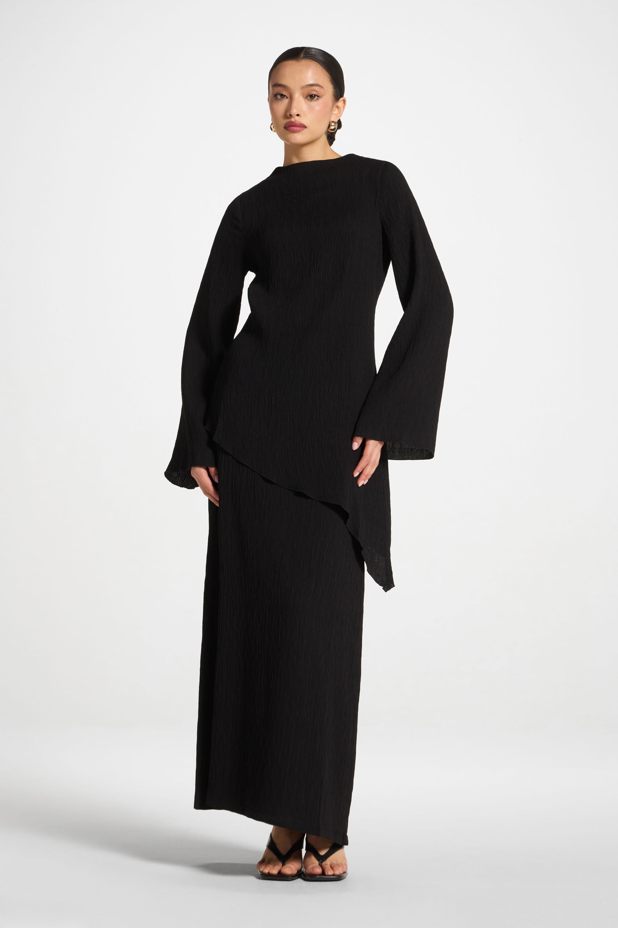 Textured Maxi Skirt - Black Abayas Veiled 