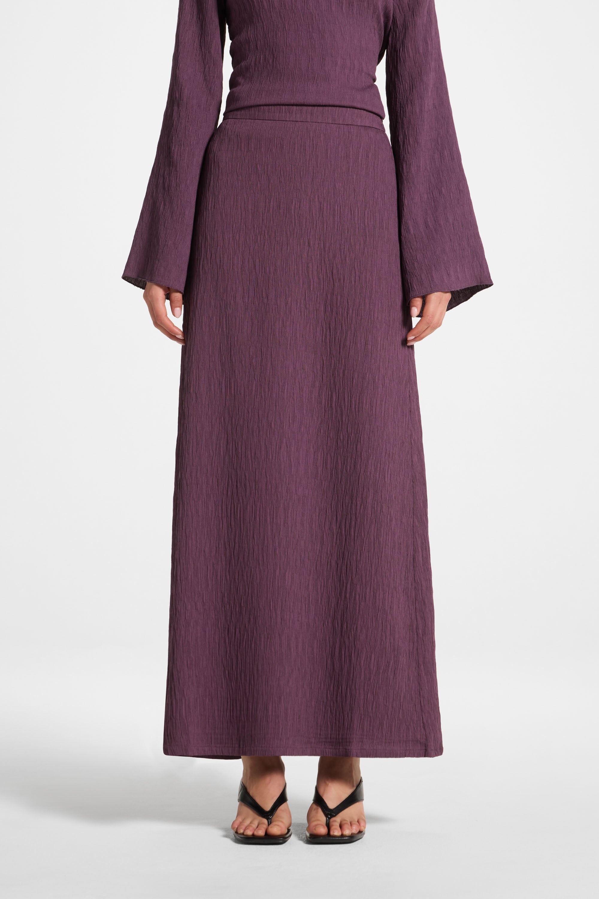 Textured Maxi Skirt - Plum Abayas Veiled 