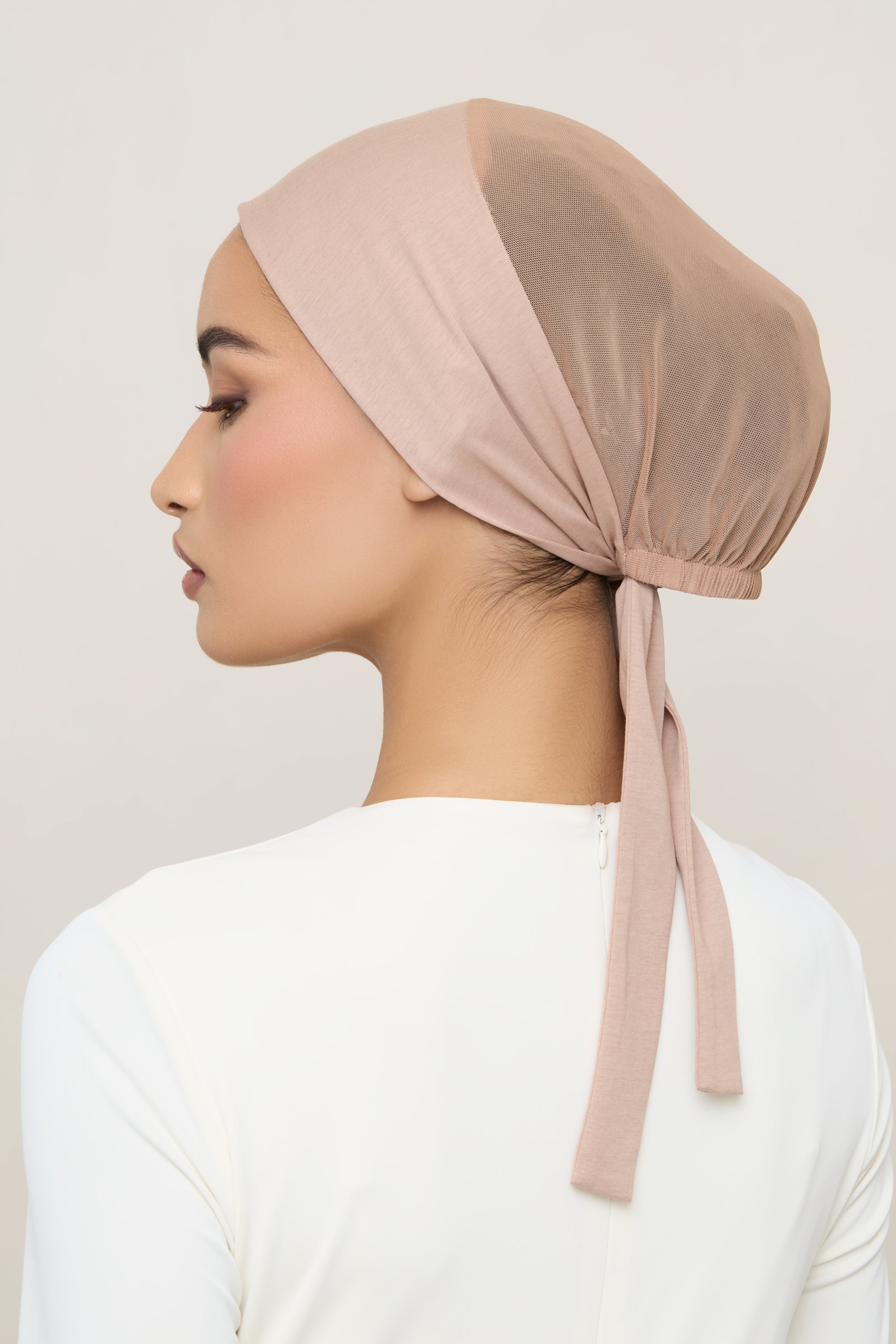 Tie Back Mesh Undercap - Warm Taupe