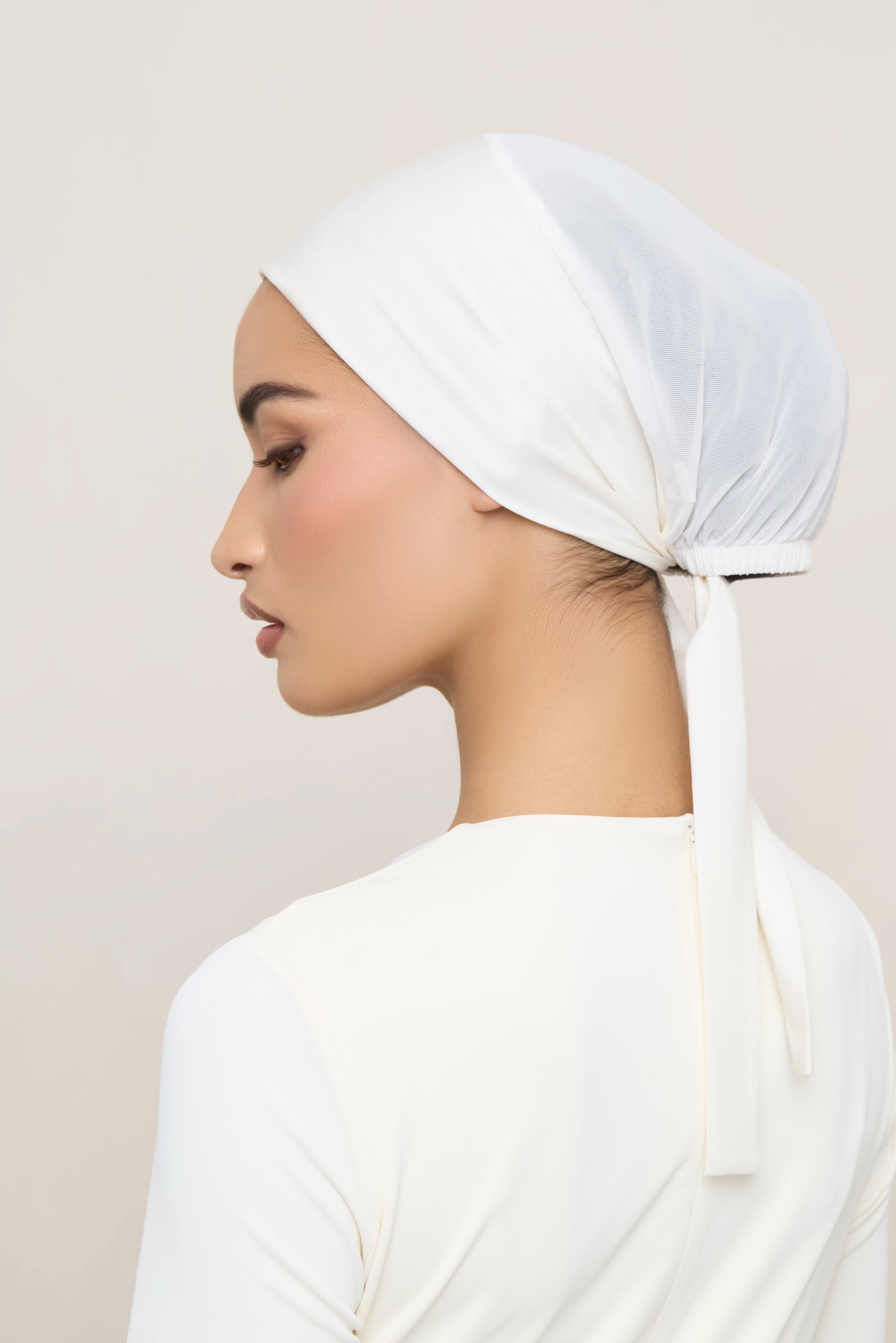 Tie Back Mesh Undercap - White Accessories Veiled 