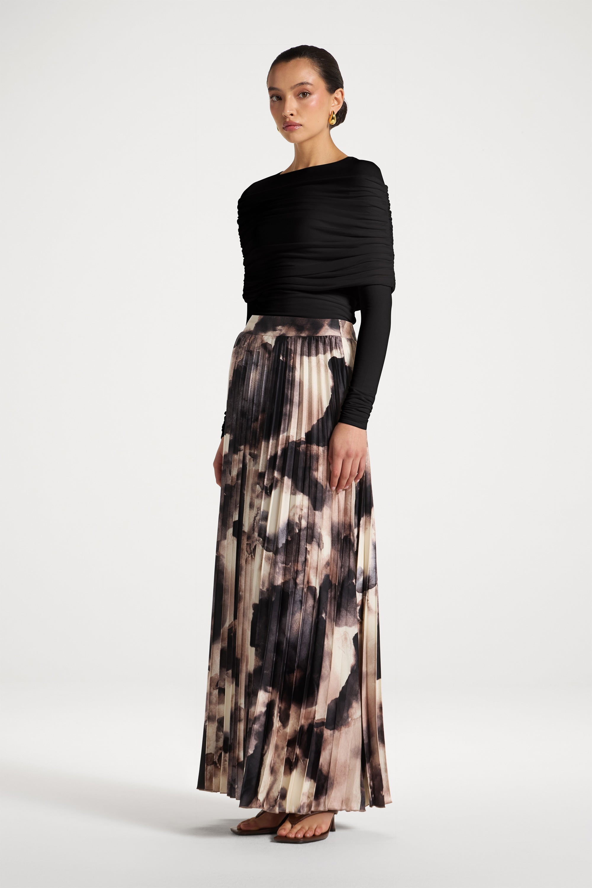 Watercolor Pleated Maxi Skirt - Mauve Abayas Veiled 