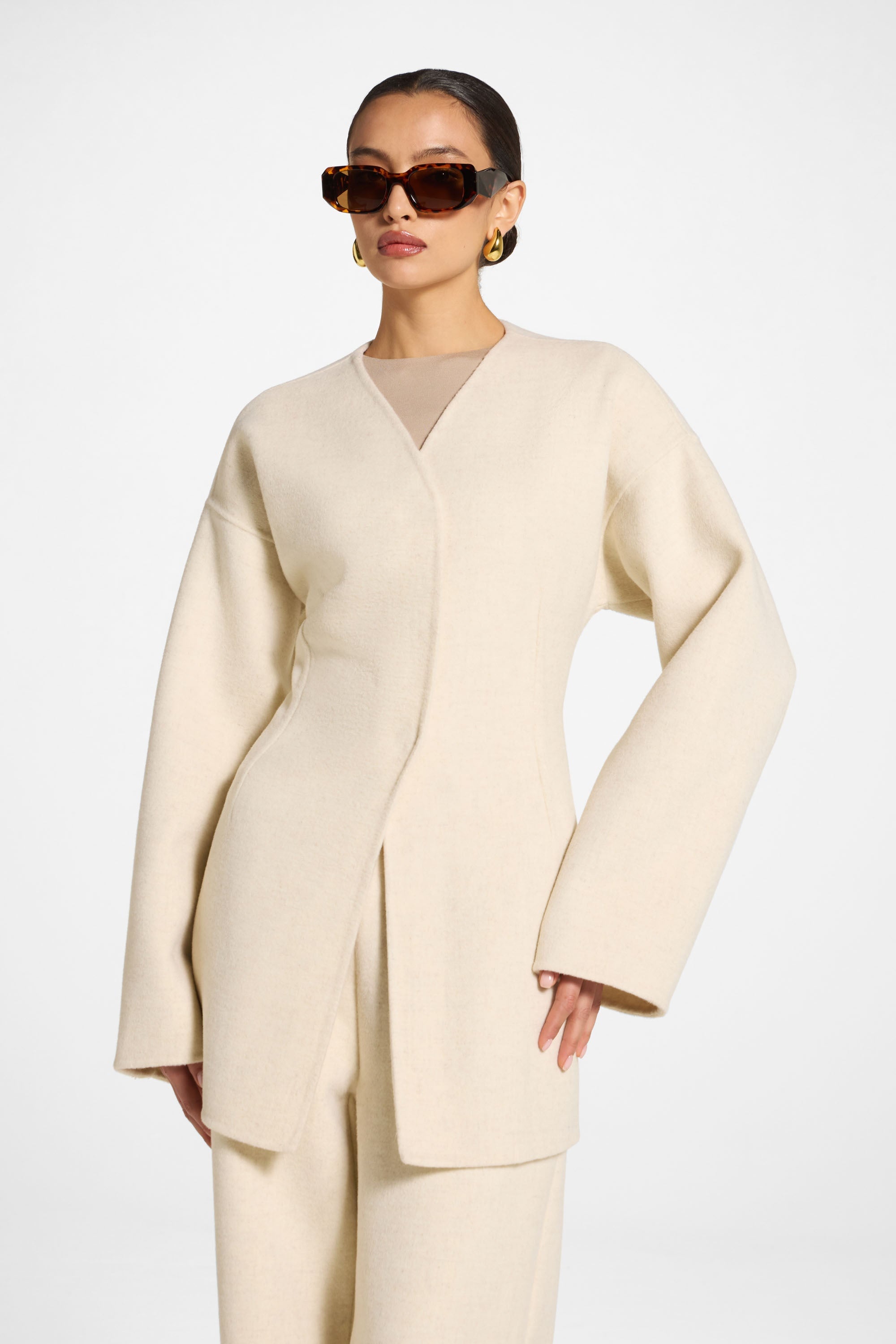 Wool Cinch Jacket - Beige Abayas Veiled 