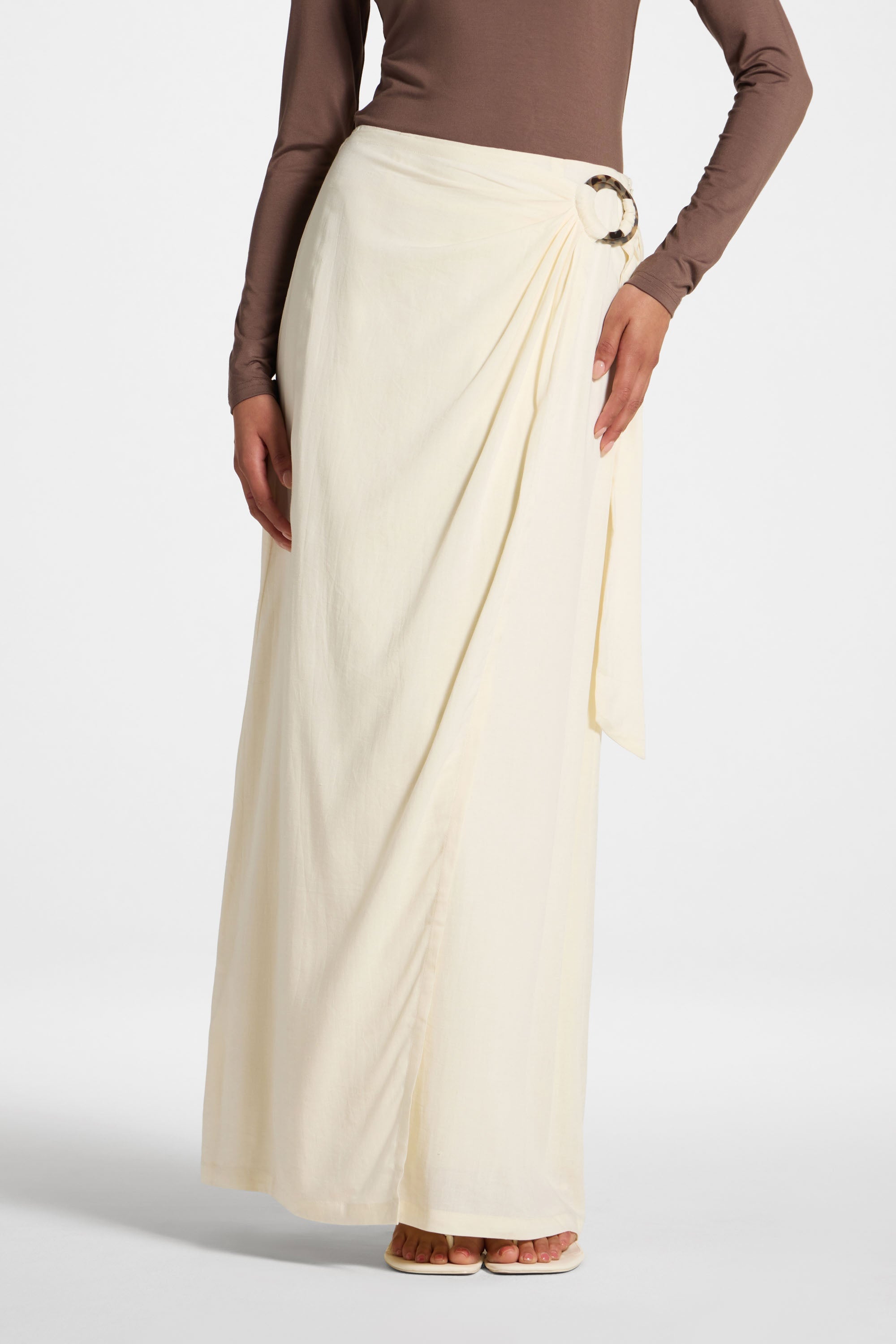 Wrap Hoop Skirt - Off White Abayas Veiled 