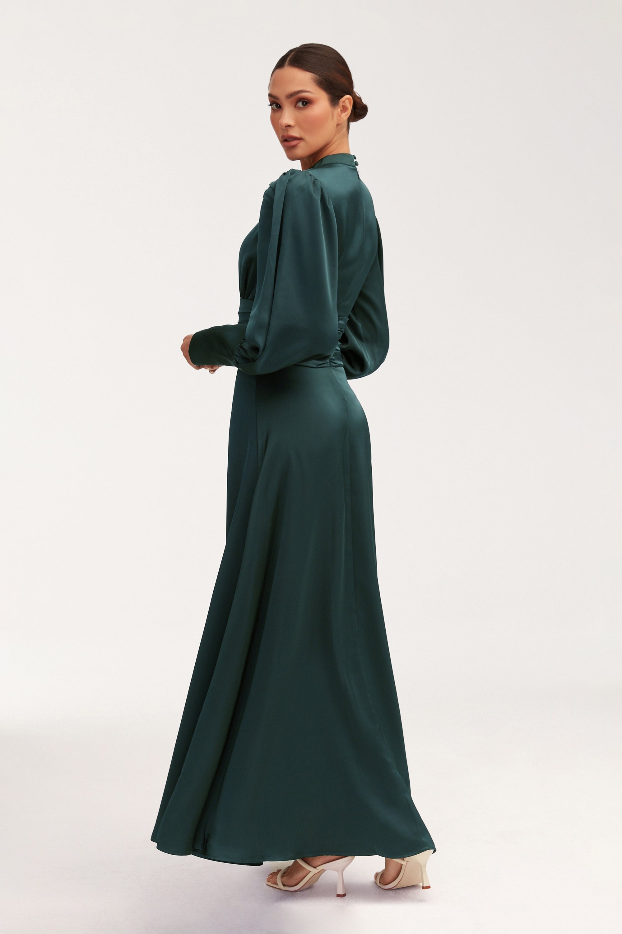 Yasmeena Pleated Waist Satin Maxi Dress - Emerald Clothing Veiled 