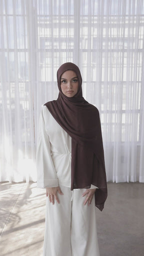 Premium Woven ECOVERO™ Hijab - Rum Raisin
