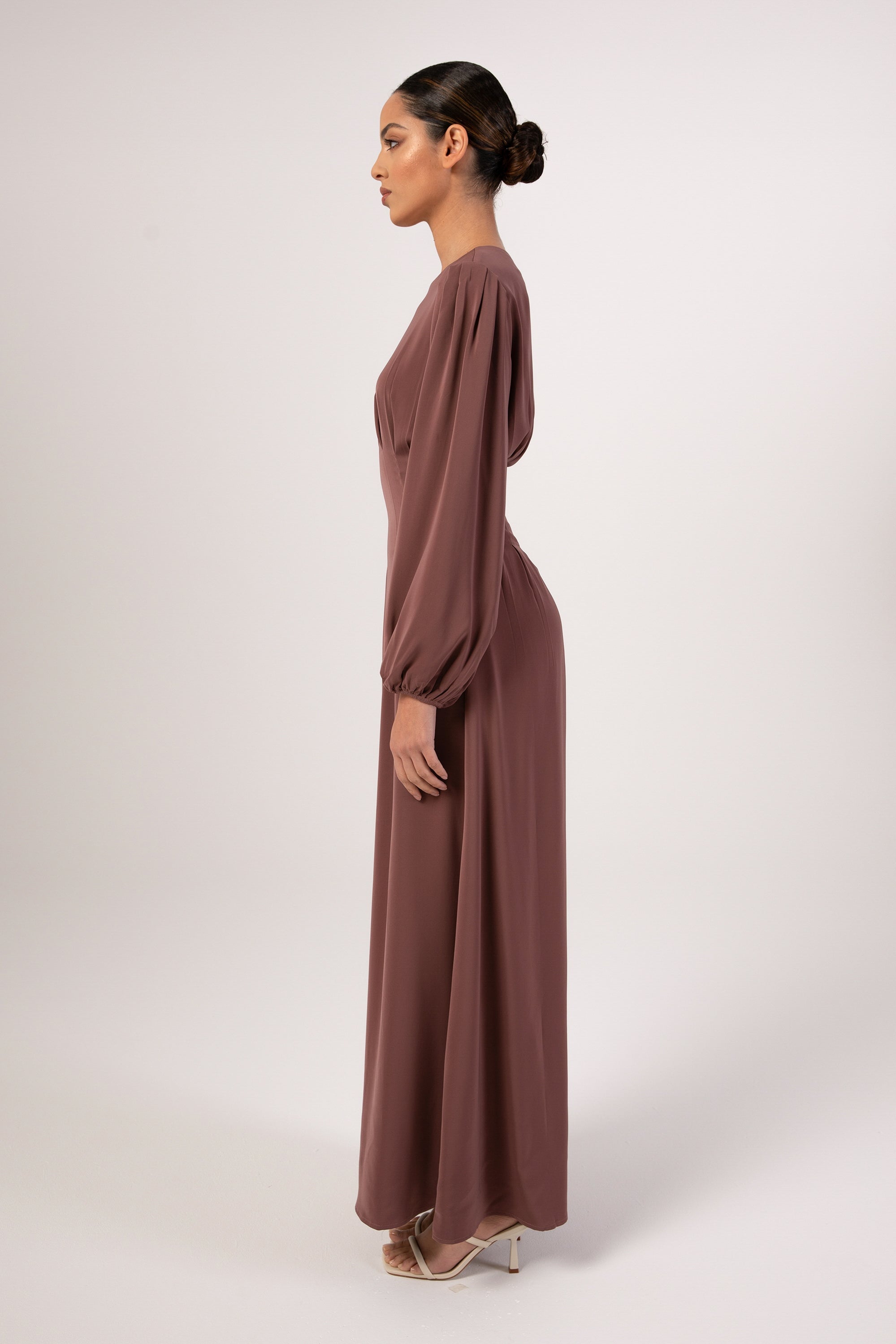 Aayat Pleated Maxi Dress - Dark Mauve Veiled 