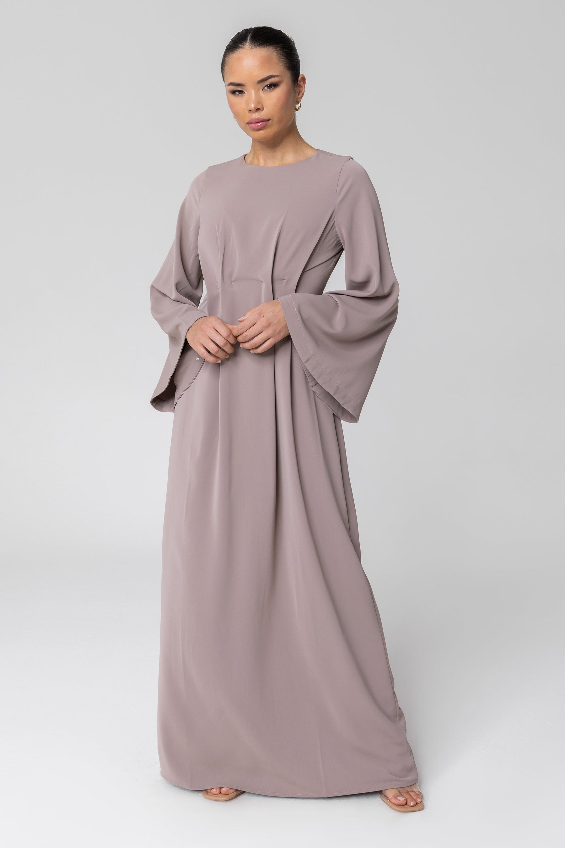 Amani Pleat Maxi Dress - Mushroom Veiled 
