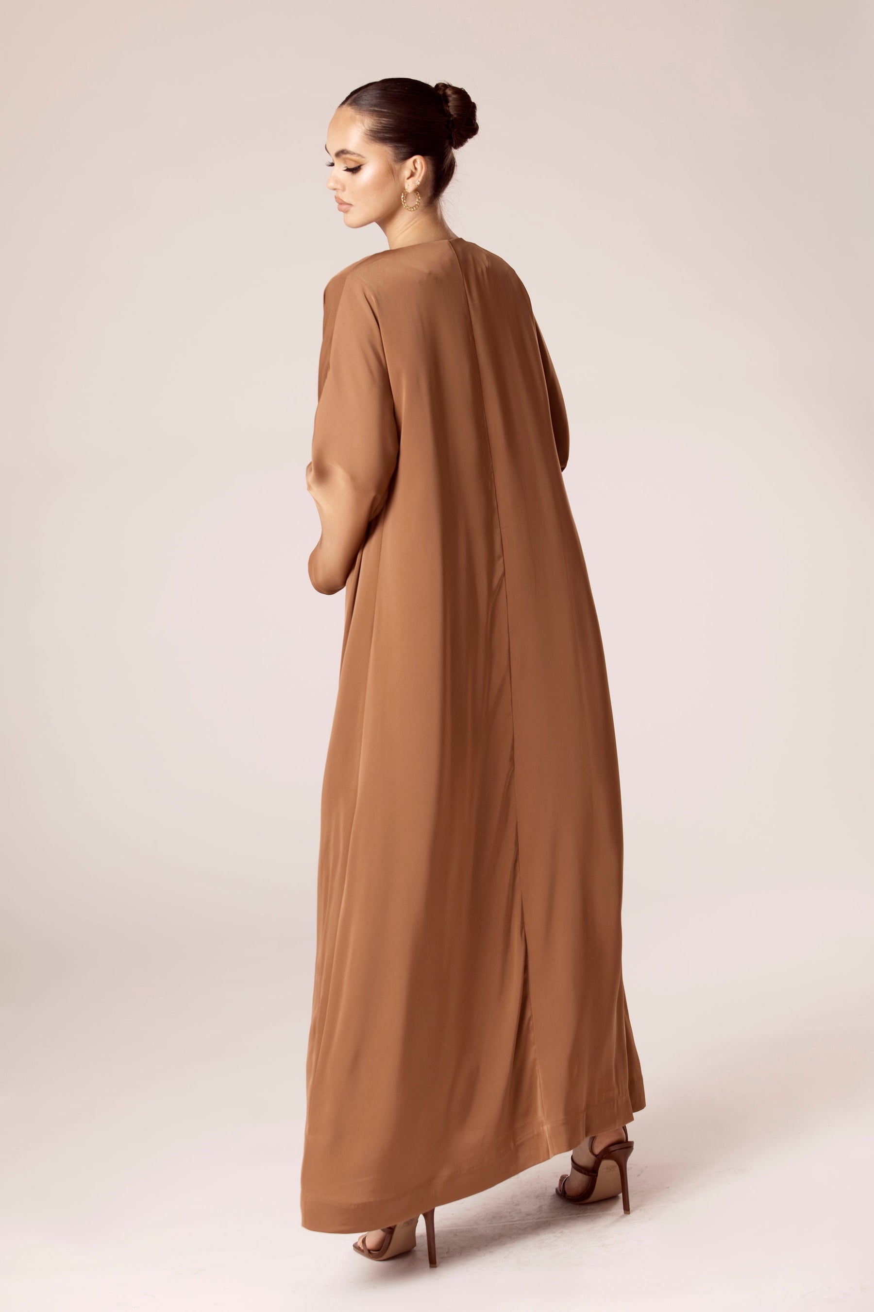 Angelina Open Abaya - Copper Veiled Collection 