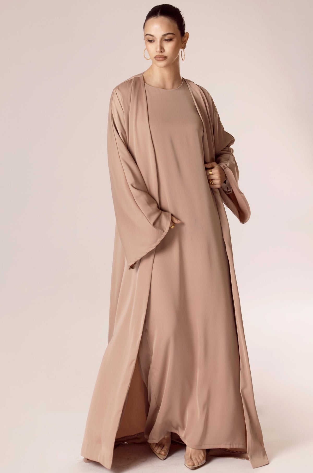 Angelina Open Abaya - Mink Veiled Collection 