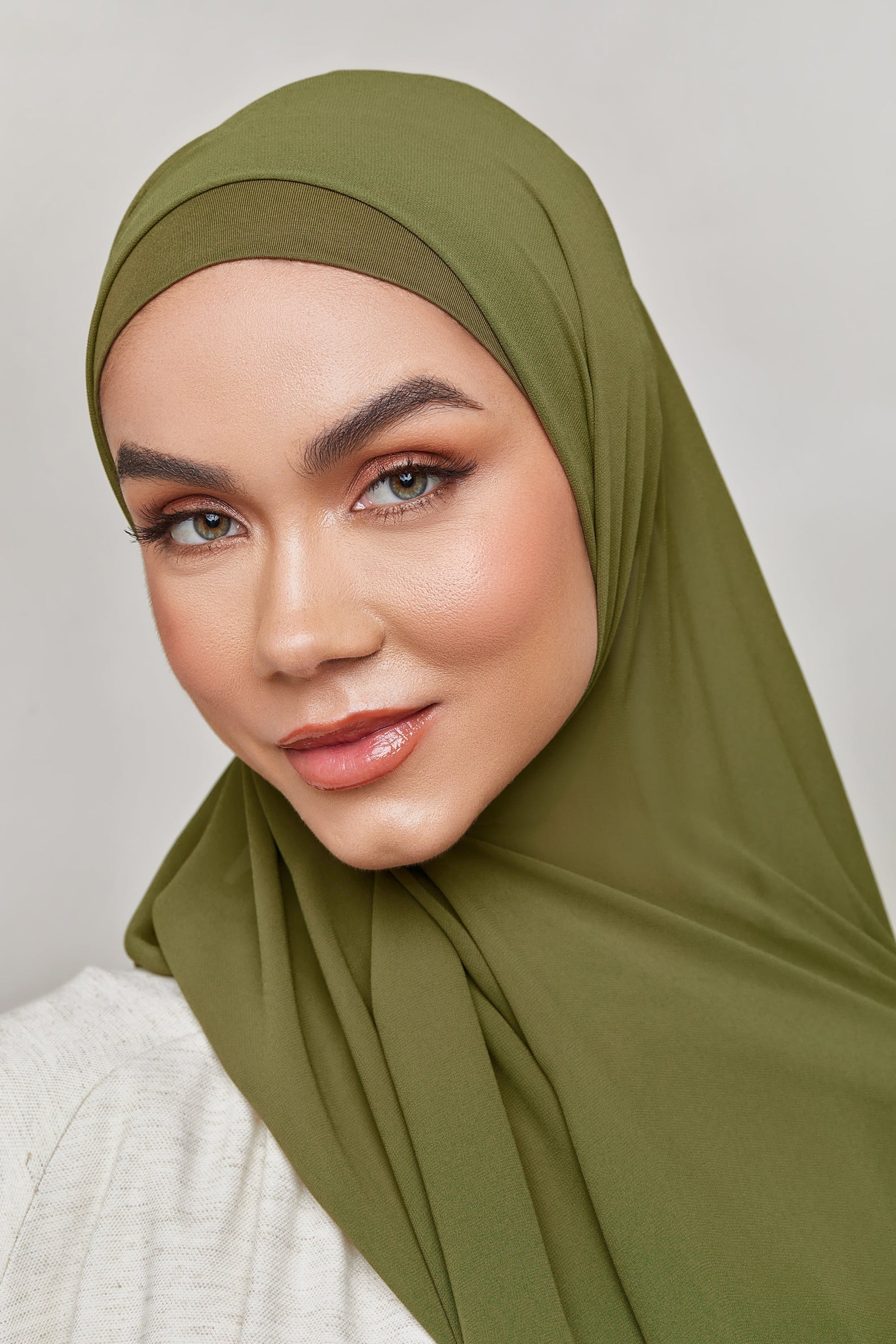 Chiffon LITE Hijab - Avocado saigonodysseyhotel 