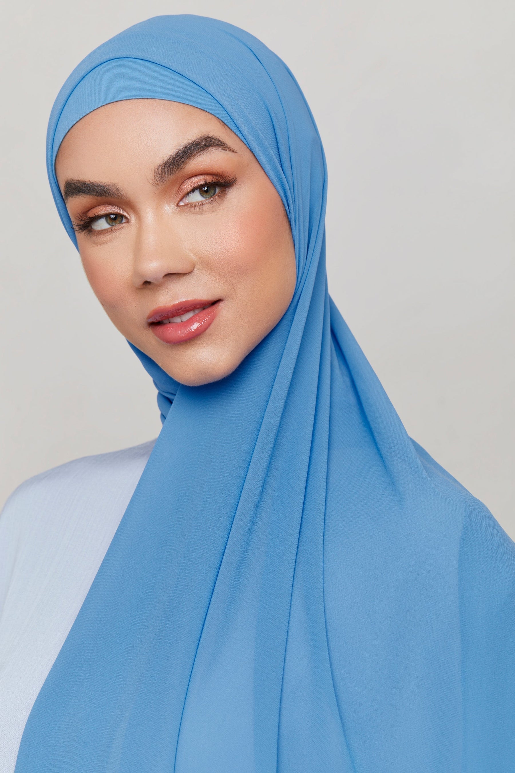 Chiffon LITE Hijab - Almost Apricot