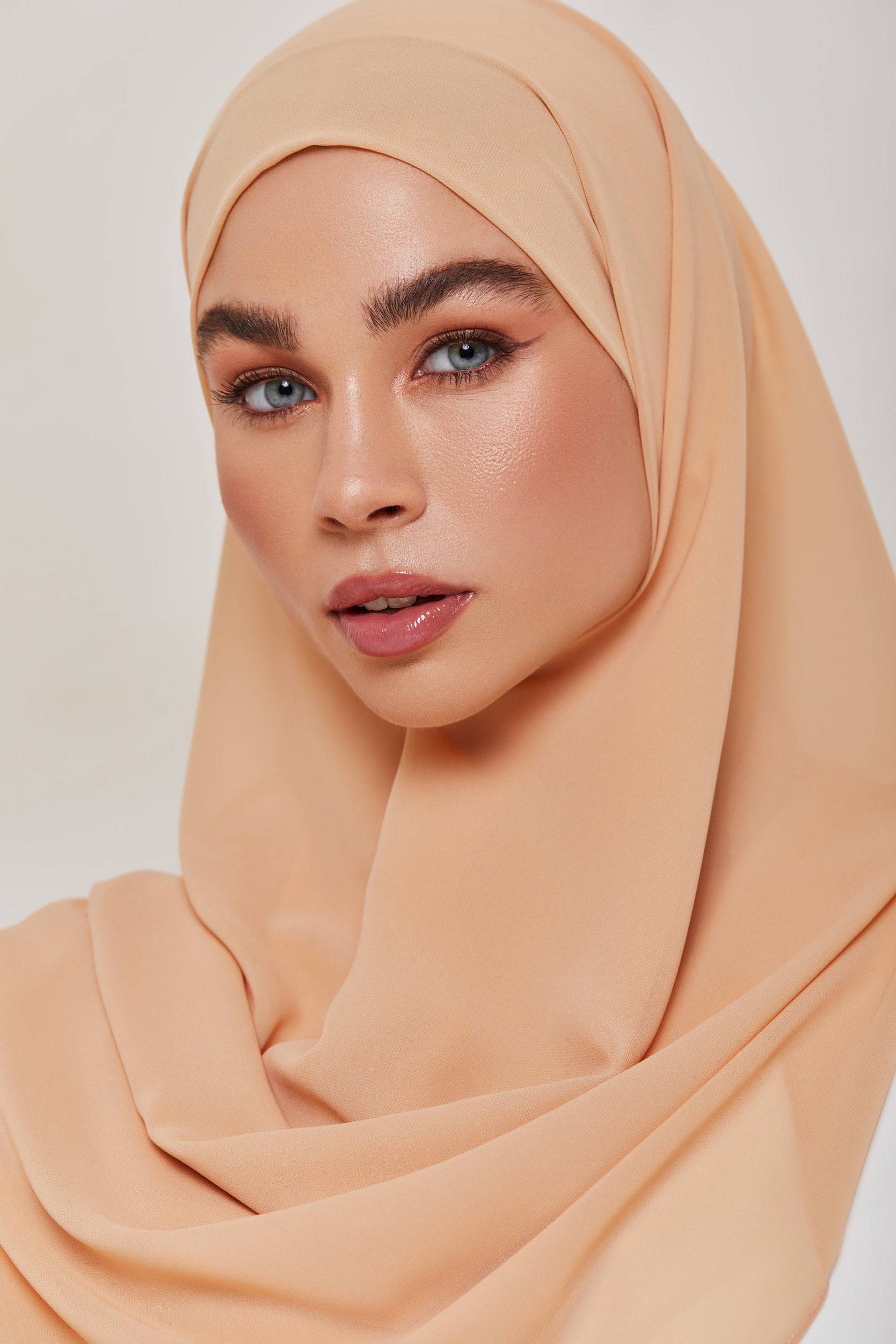 Chiffon LITE Hijab - Bouquet Veiled Collection 