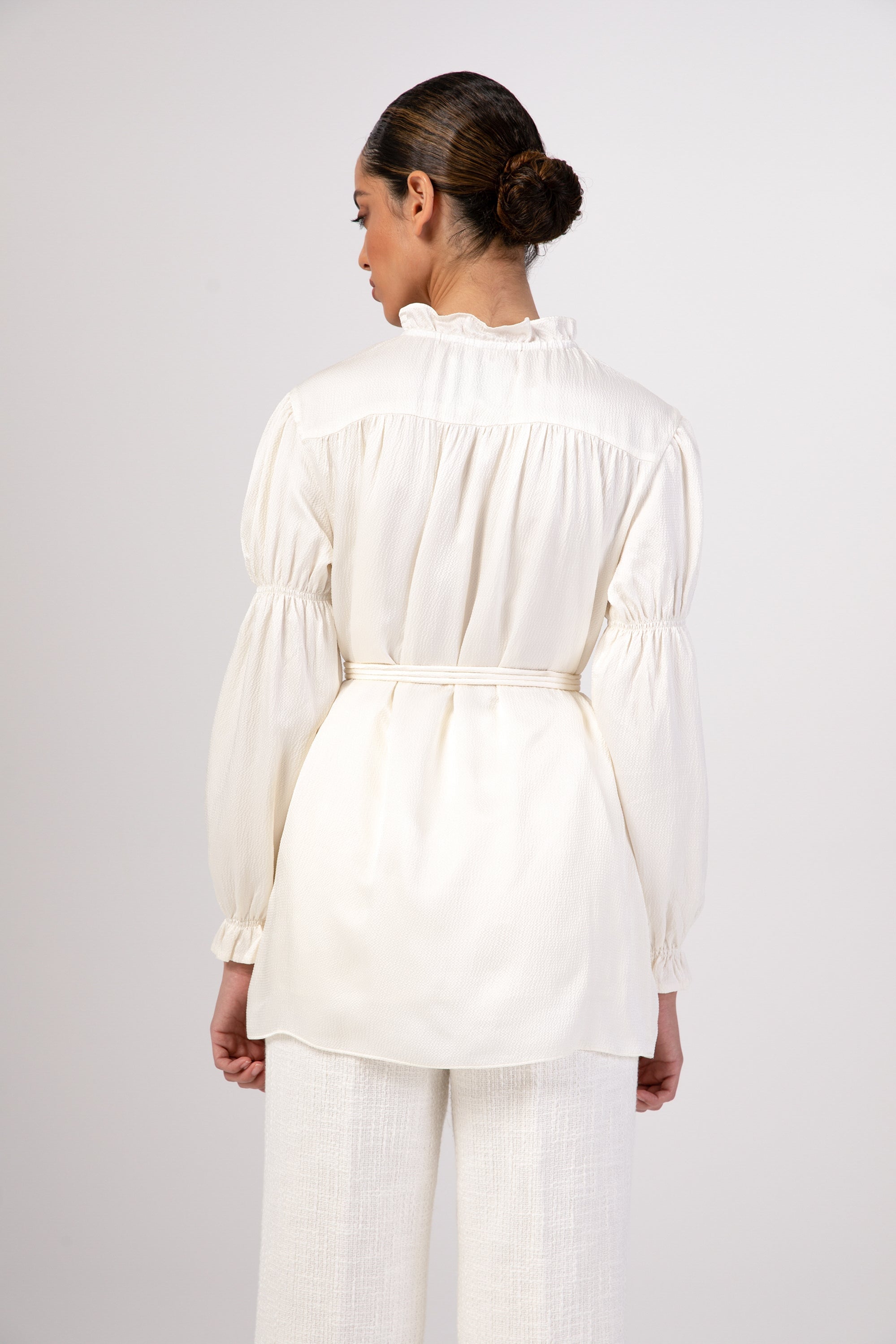 Off white hotsell long sleeve blouse