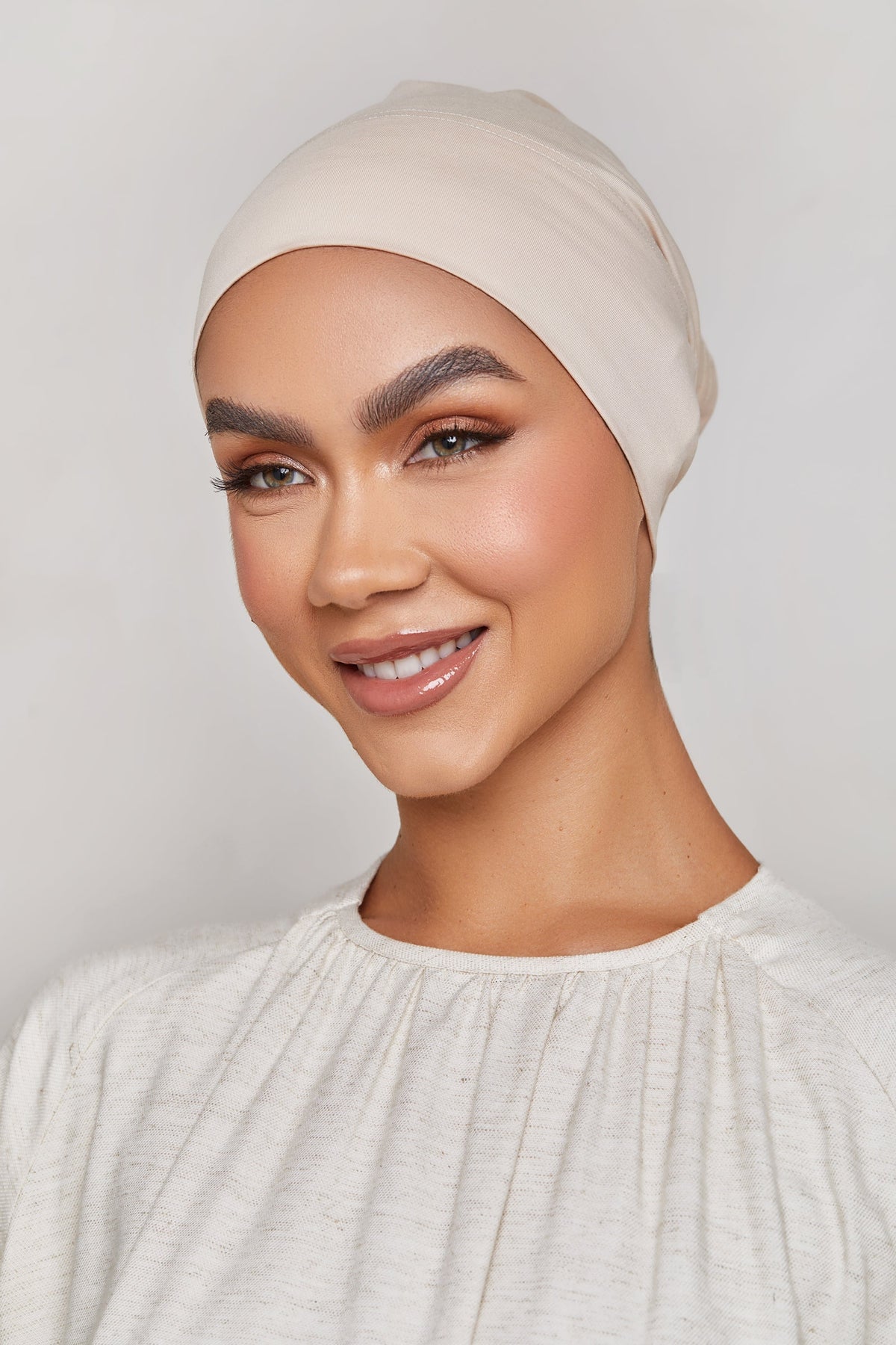 Veiled Collection Criss Cross Undercap - Taupe