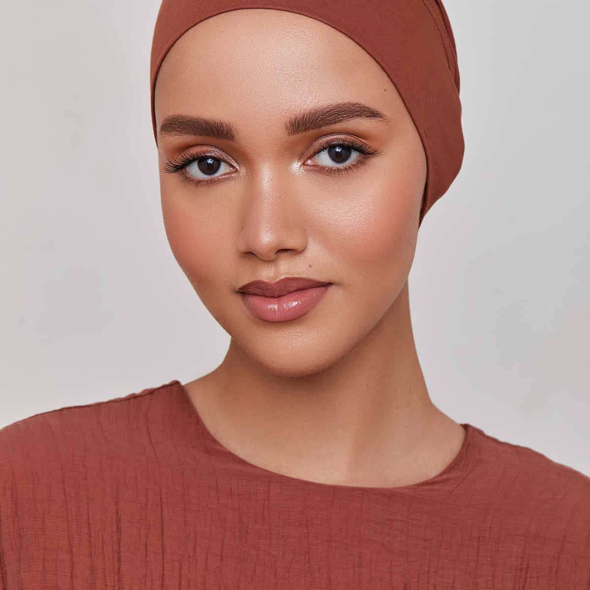 Veiled Cotton Undercap - Soft Brown