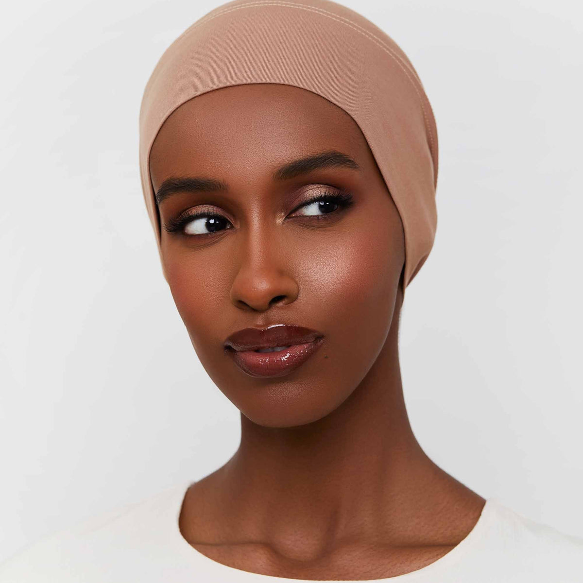 Veiled Cotton Undercap - Soft Brown