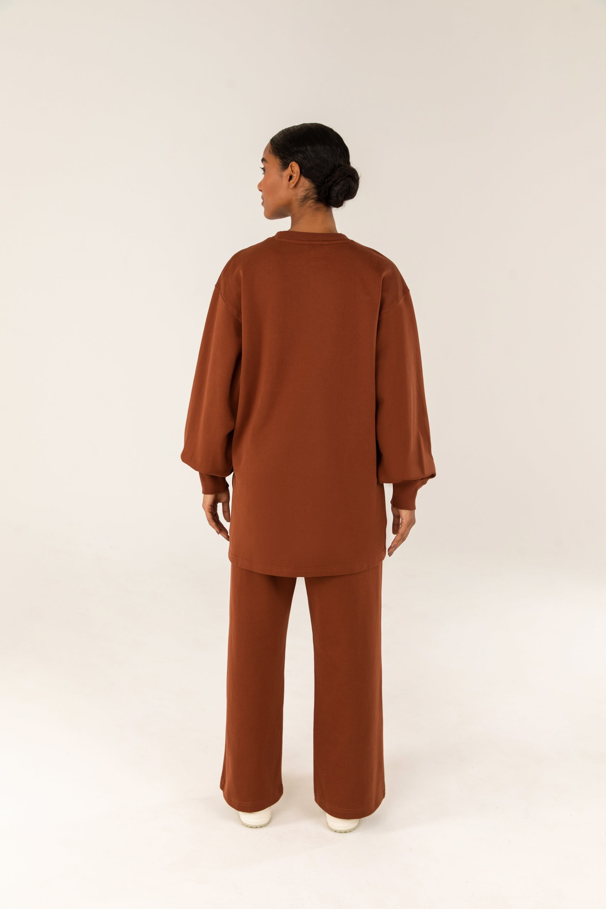 Crew Neck Cotton Longline Sweatshirt - Brown Veiled 