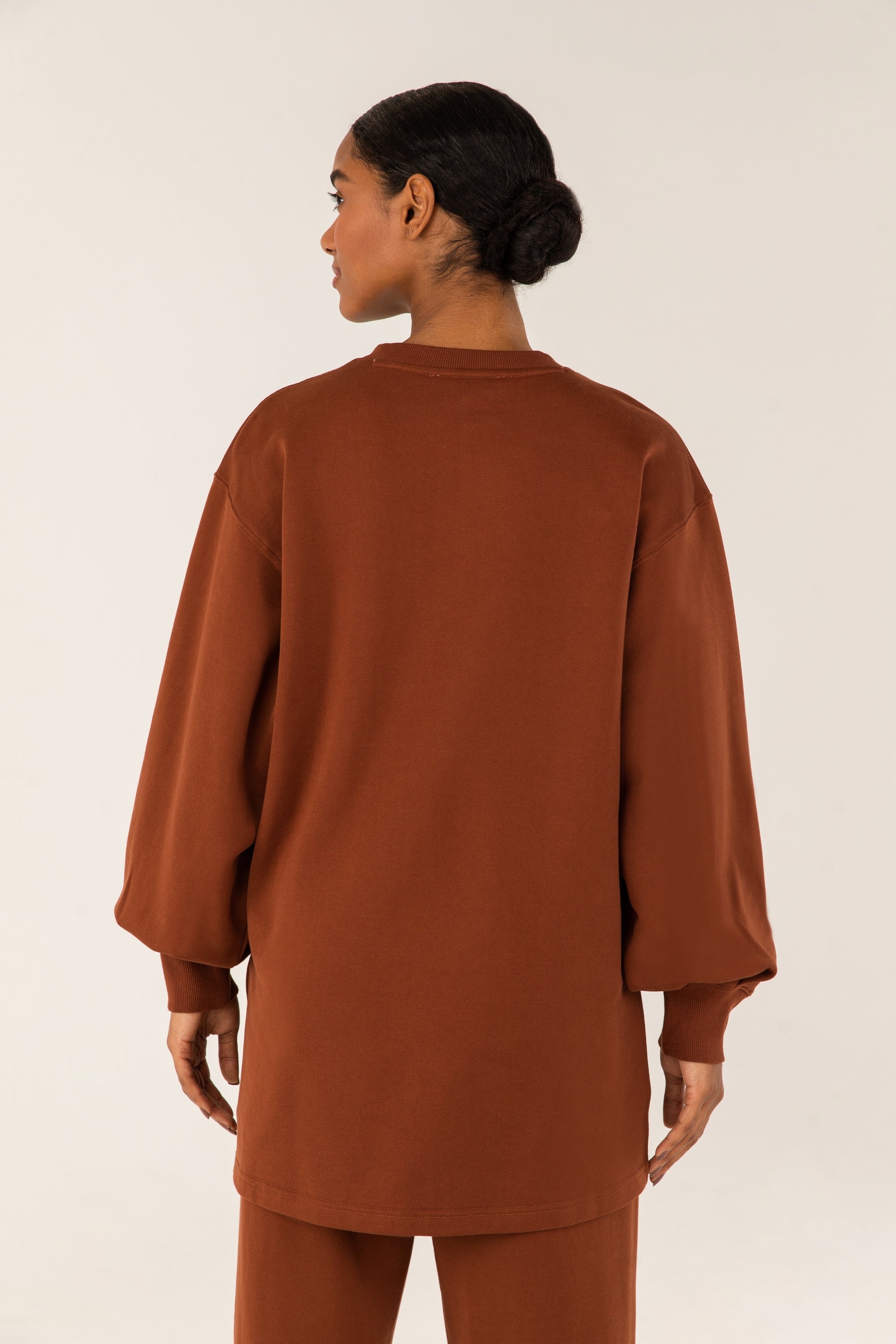 Crew Neck Cotton Longline Sweatshirt - Brown Veiled 