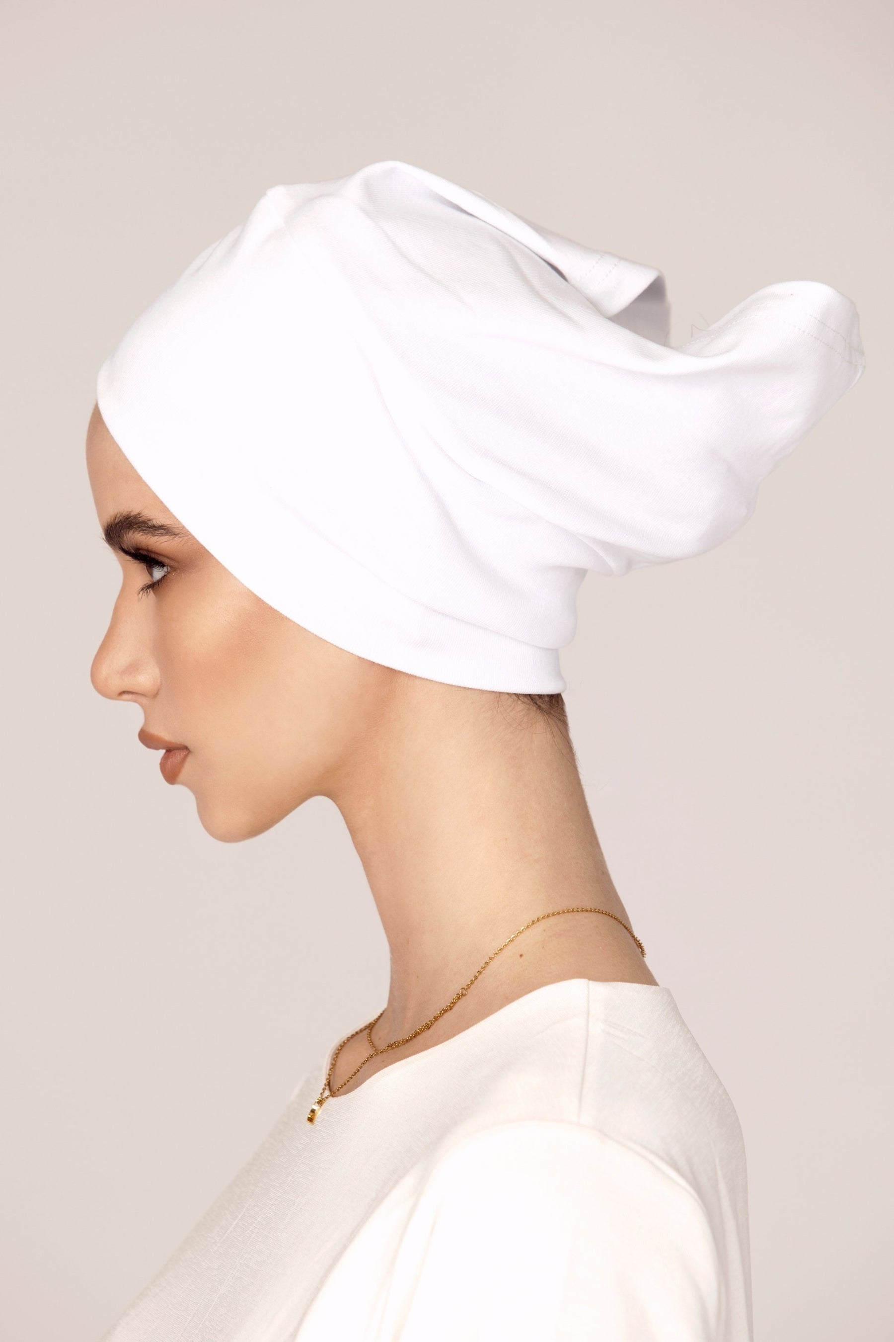Veiled Collection Tie Back Undercap - White
