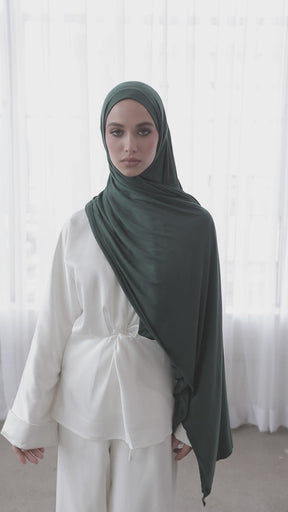 Luxury Jersey Hijab - Dark Emerald