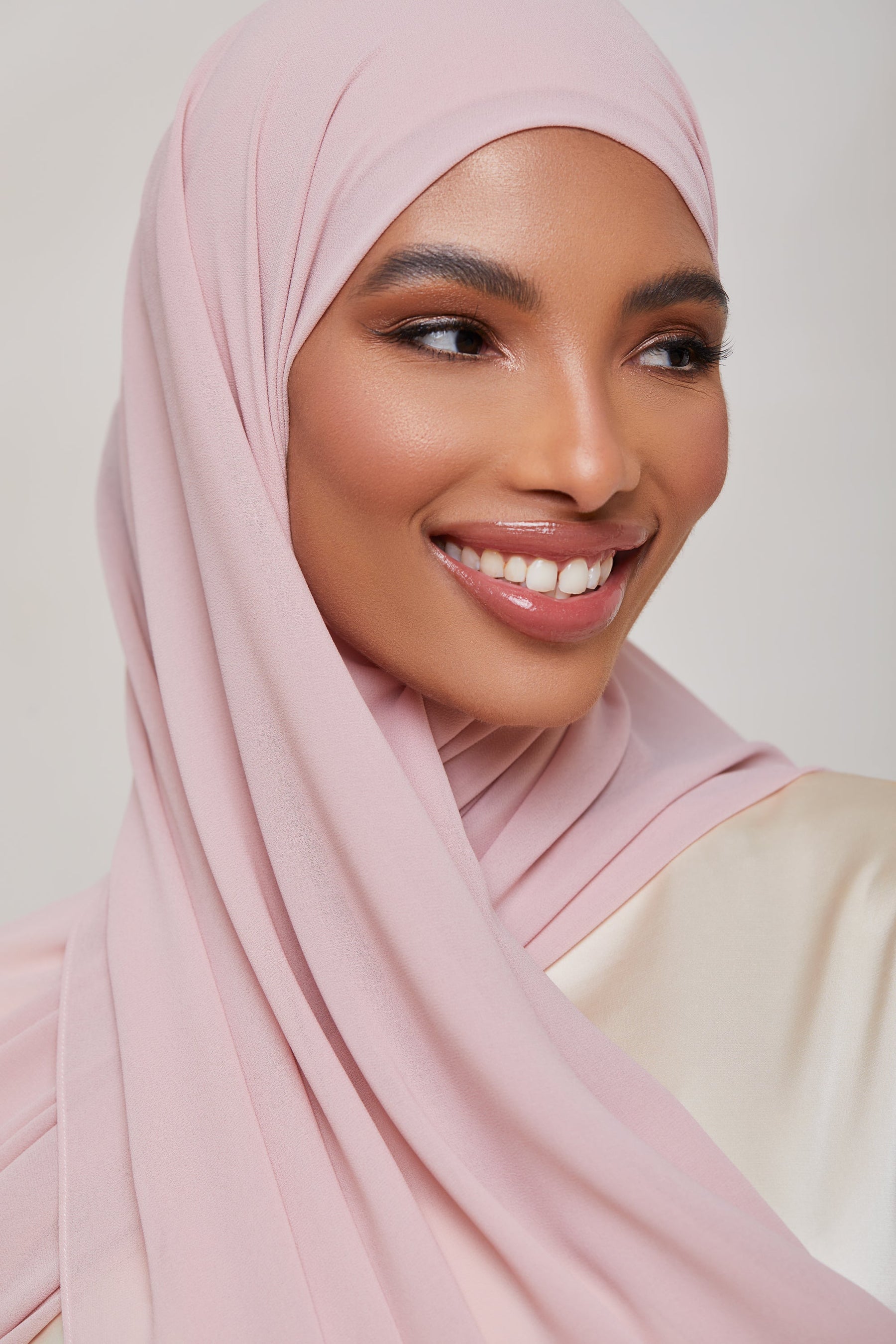 Essential Chiffon Hijab - Blush Pink Scarves & Shawls Veiled Collection 